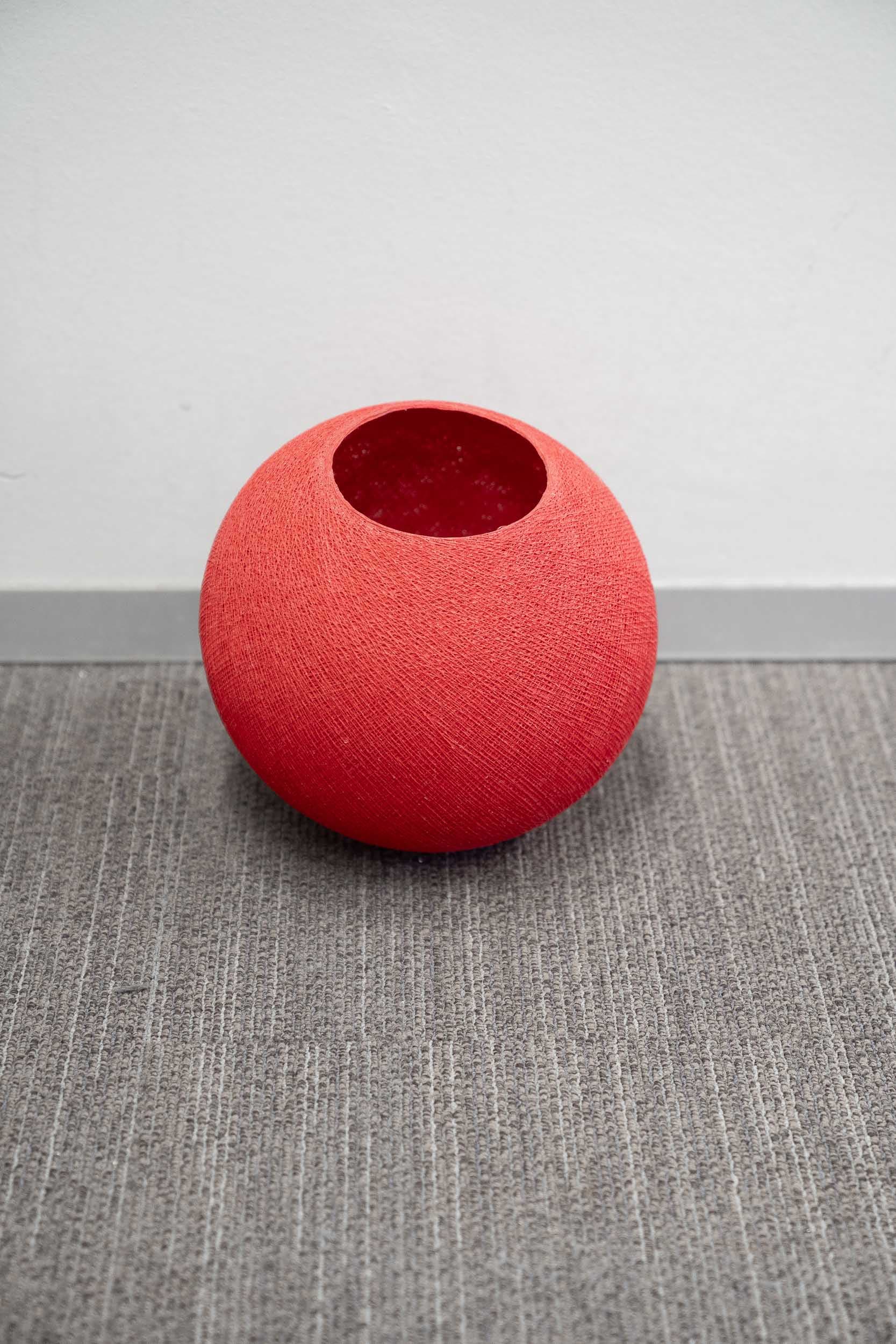 Petit (25cm) plafonnier RED avec système de suspension