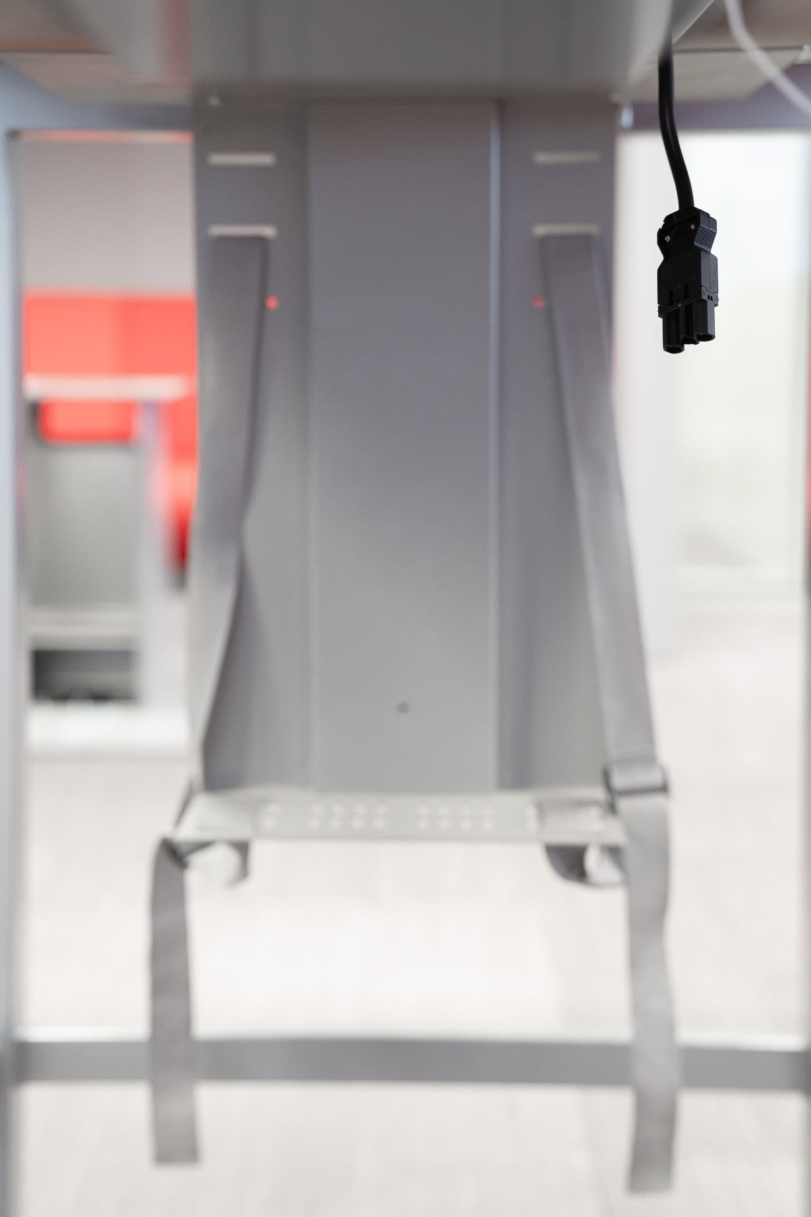 High table with top access and small hole-2