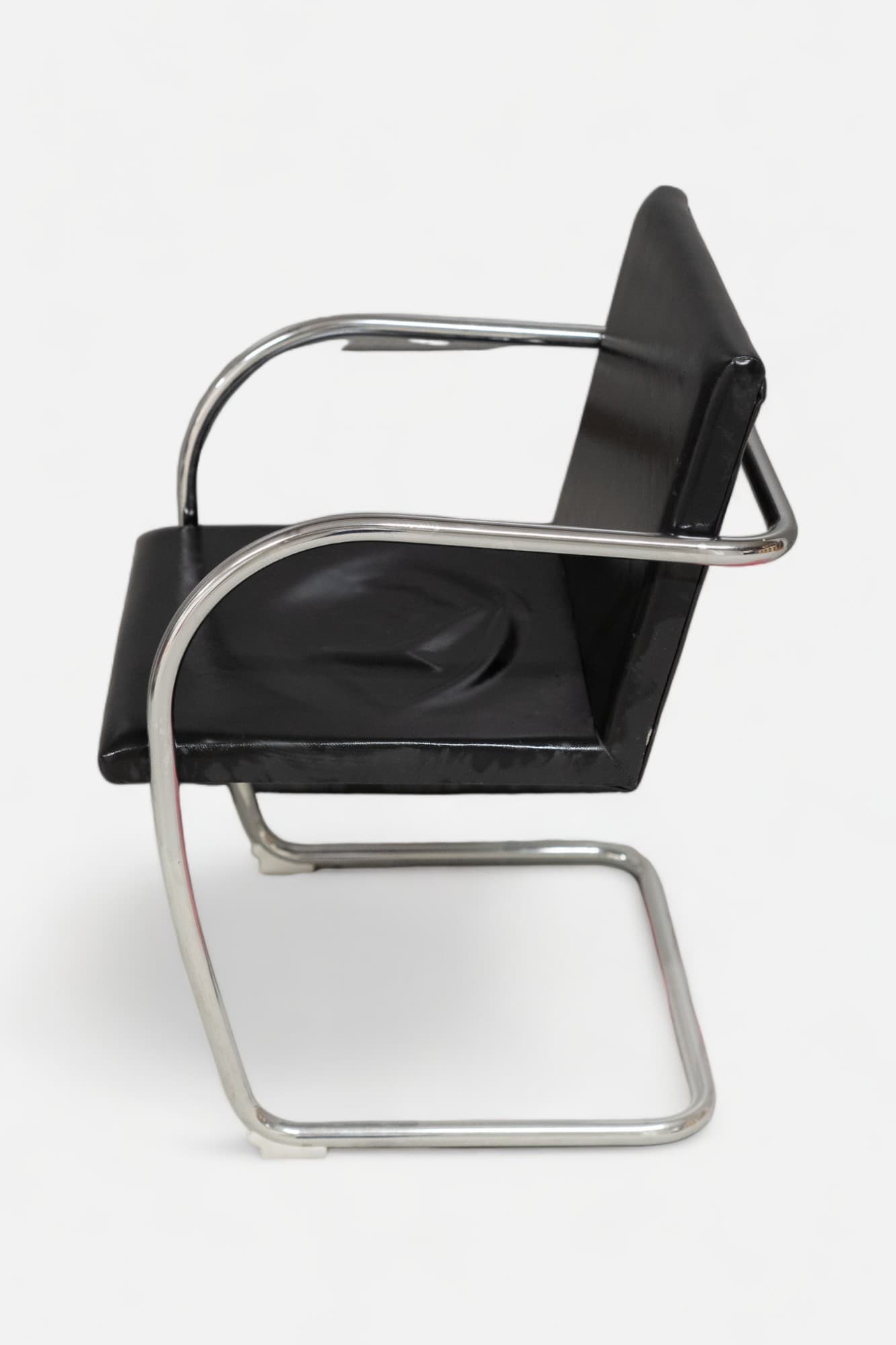 Knoll Brno replica Black leather chair with steel armrest and legs-3