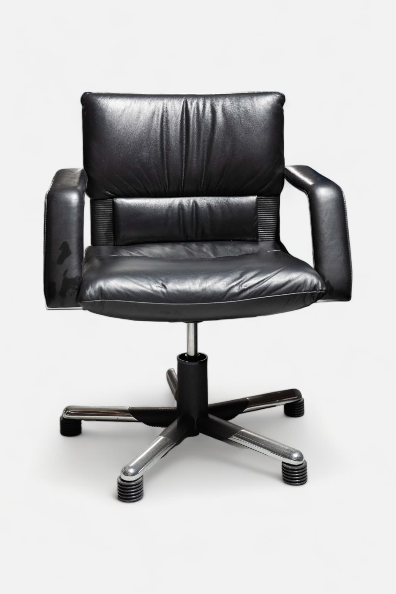 Chaise de réunion en cuir noir Vitra-1