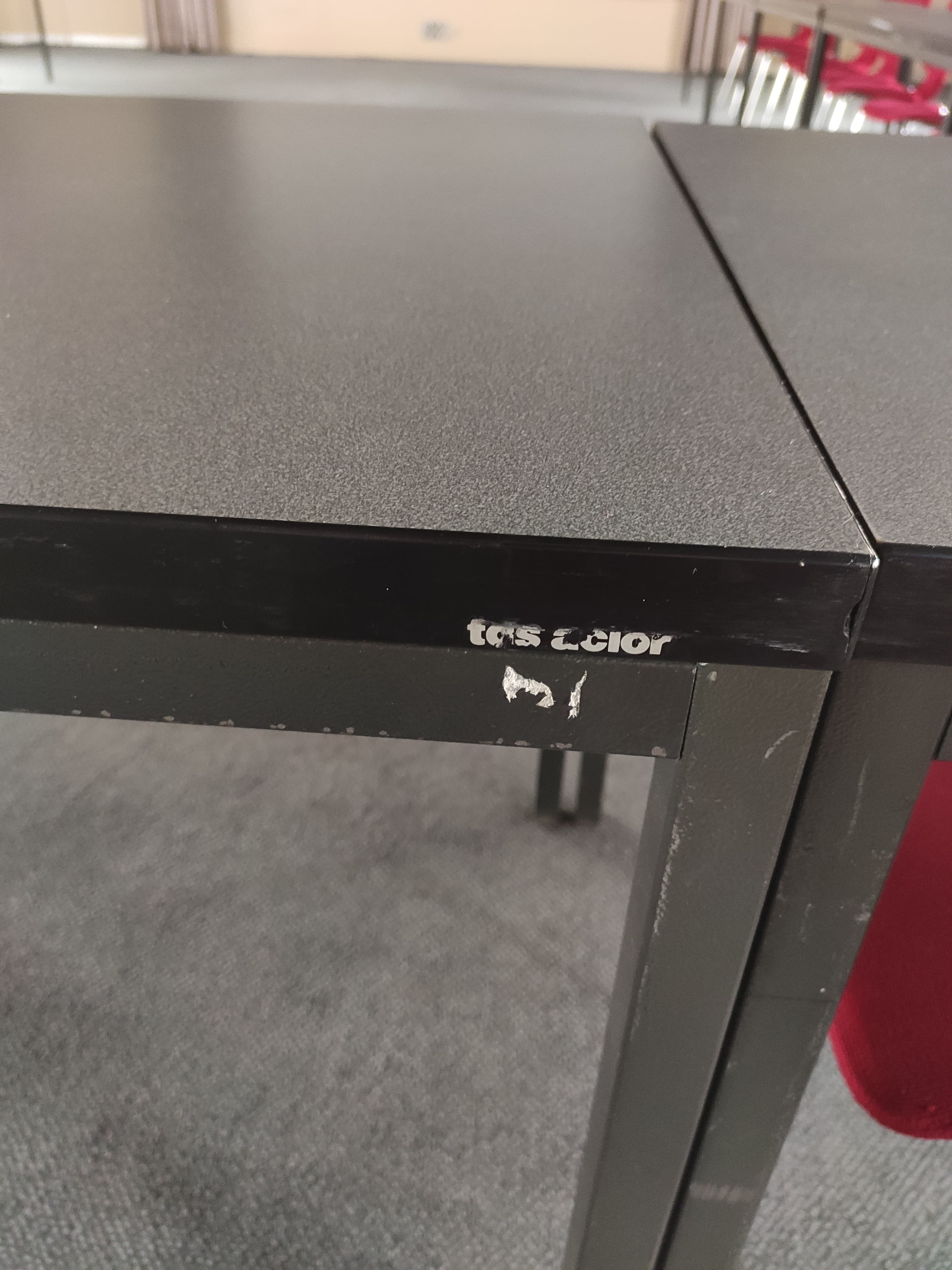 TDS 140cm Rectangular black table 140x70-1