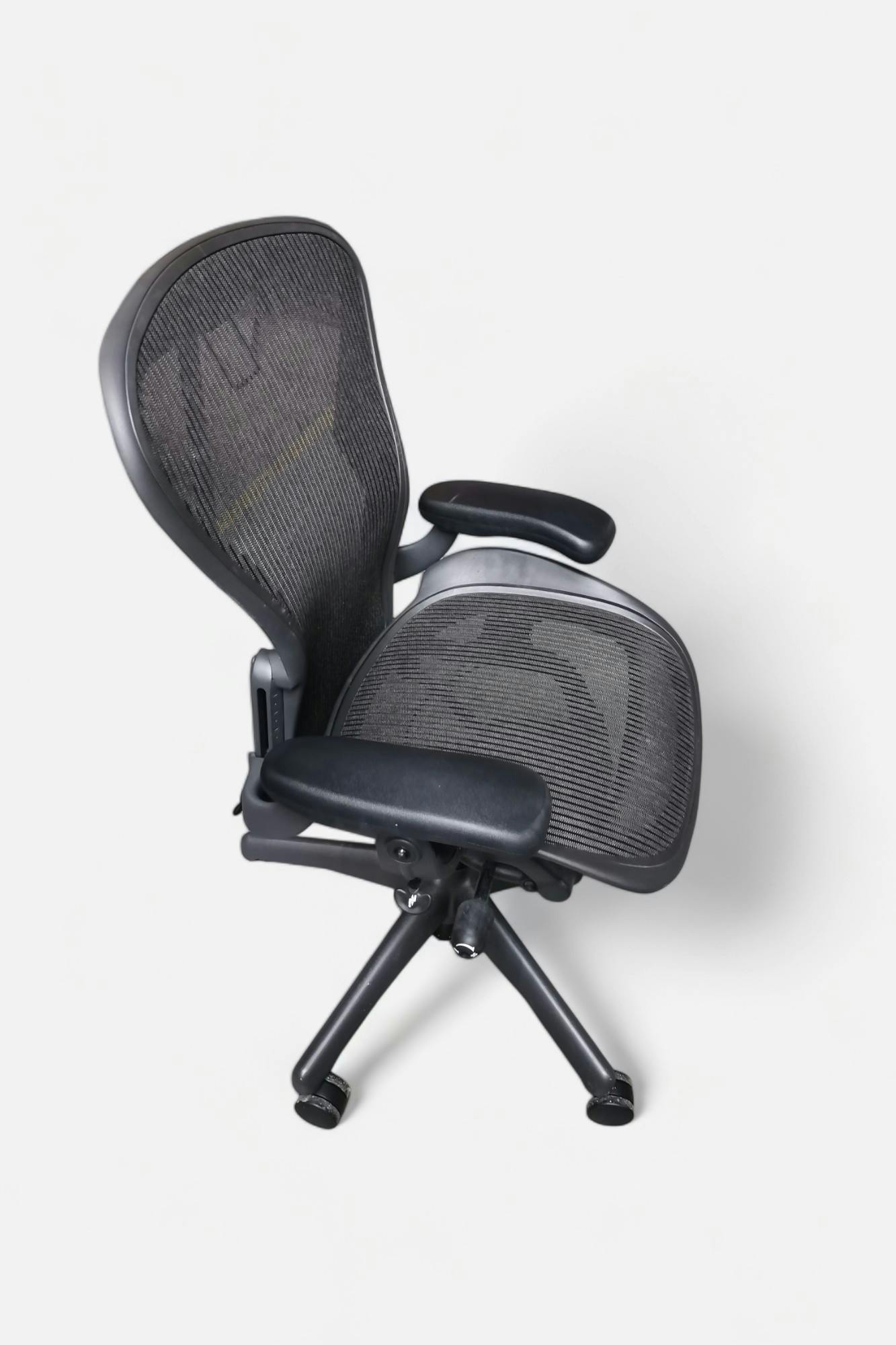 Herman Miller Dark Grey / Black office chair - Medium "B" Size - Relieve Furniture