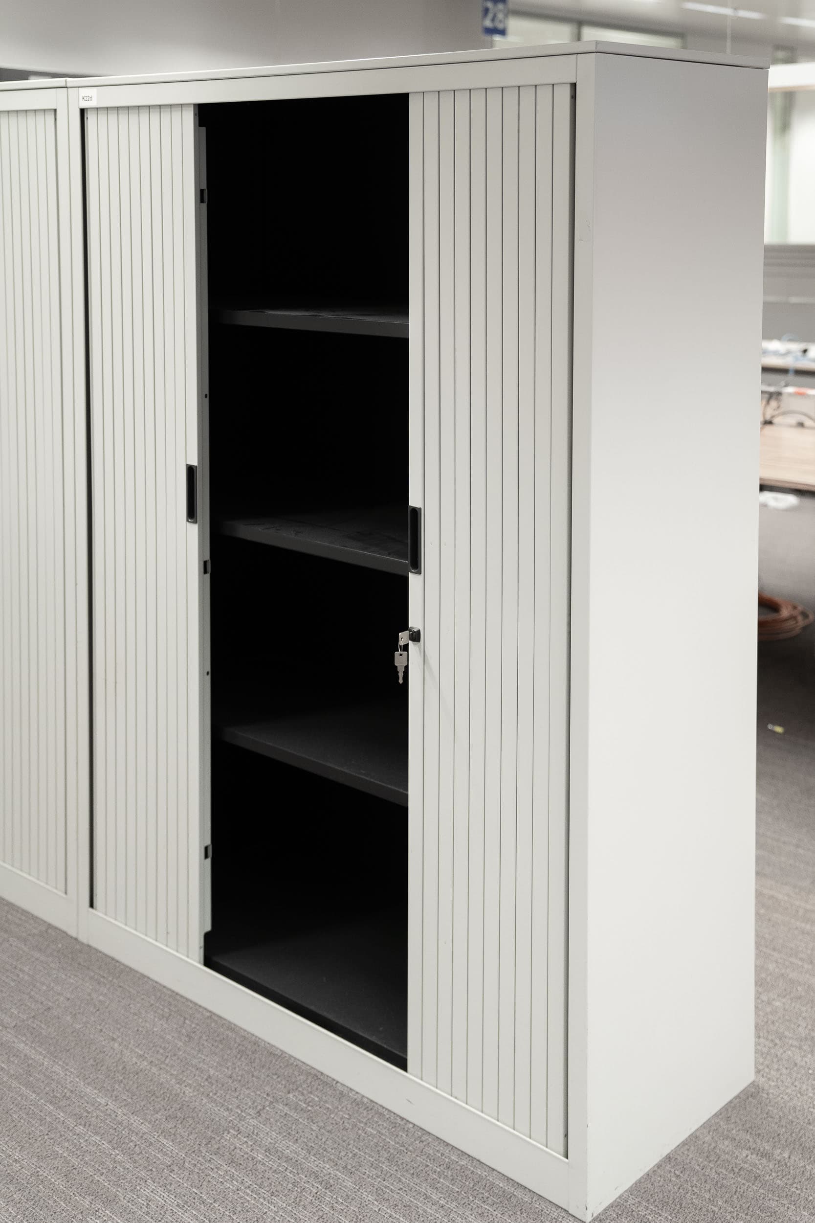 SAMAS Armoire de rangement grise avec système de fermeture à clé 165cm-1