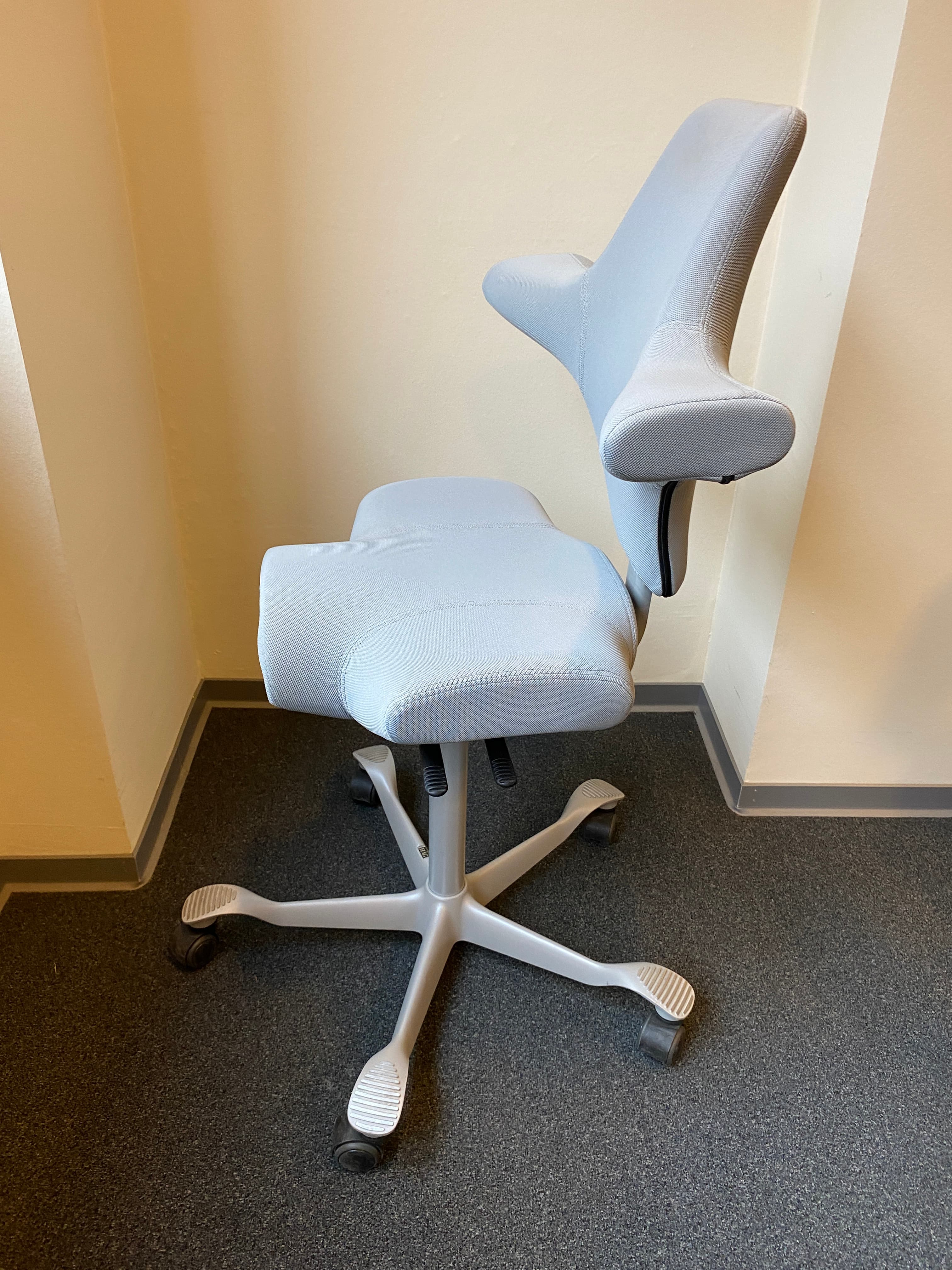 Hag grey design confort office chair-1