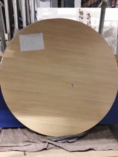 BEFI1513:Round-and-oval-tables-0