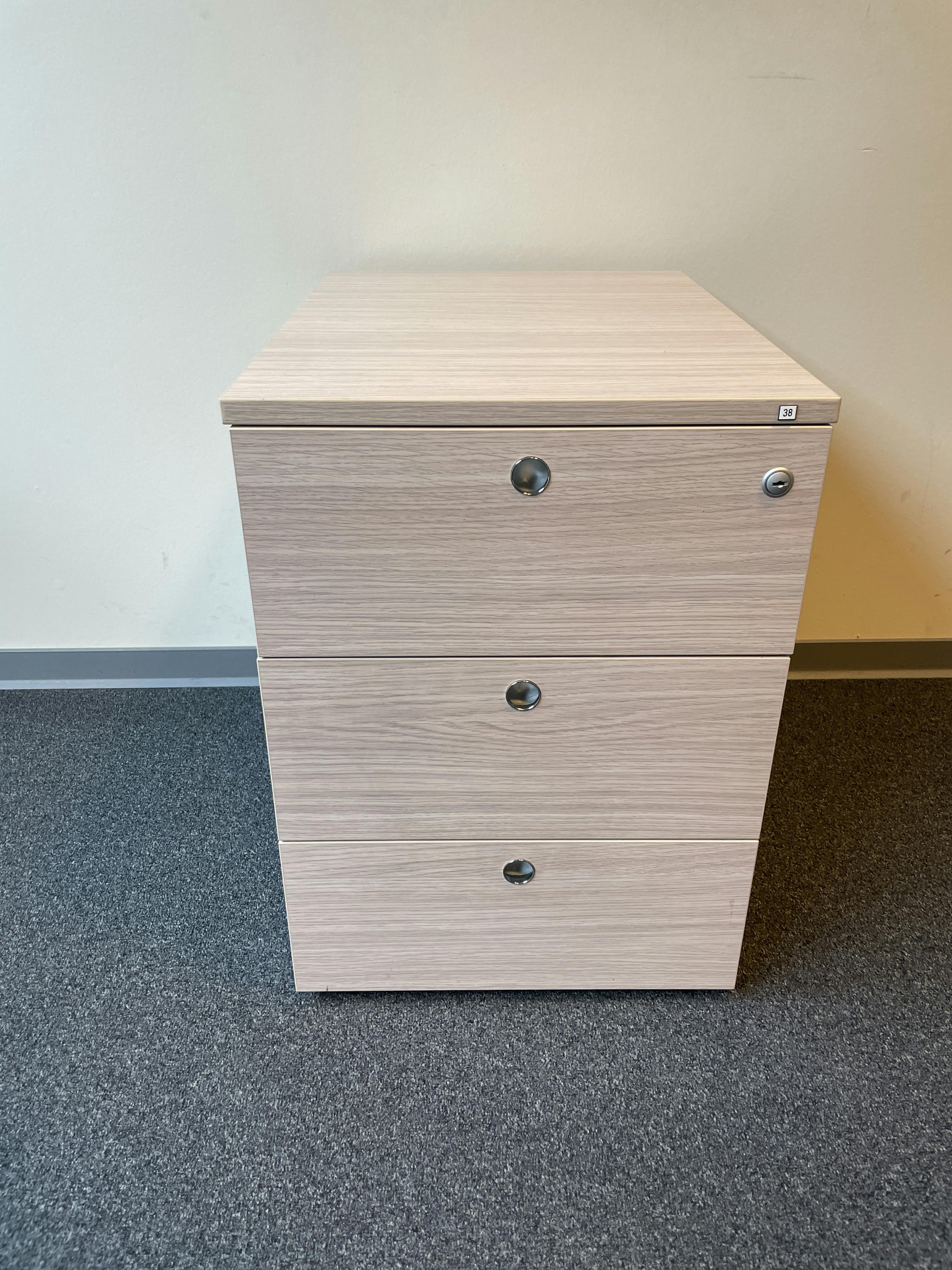 Wit houten ladenblok zonder wielen - Relieve Furniture
