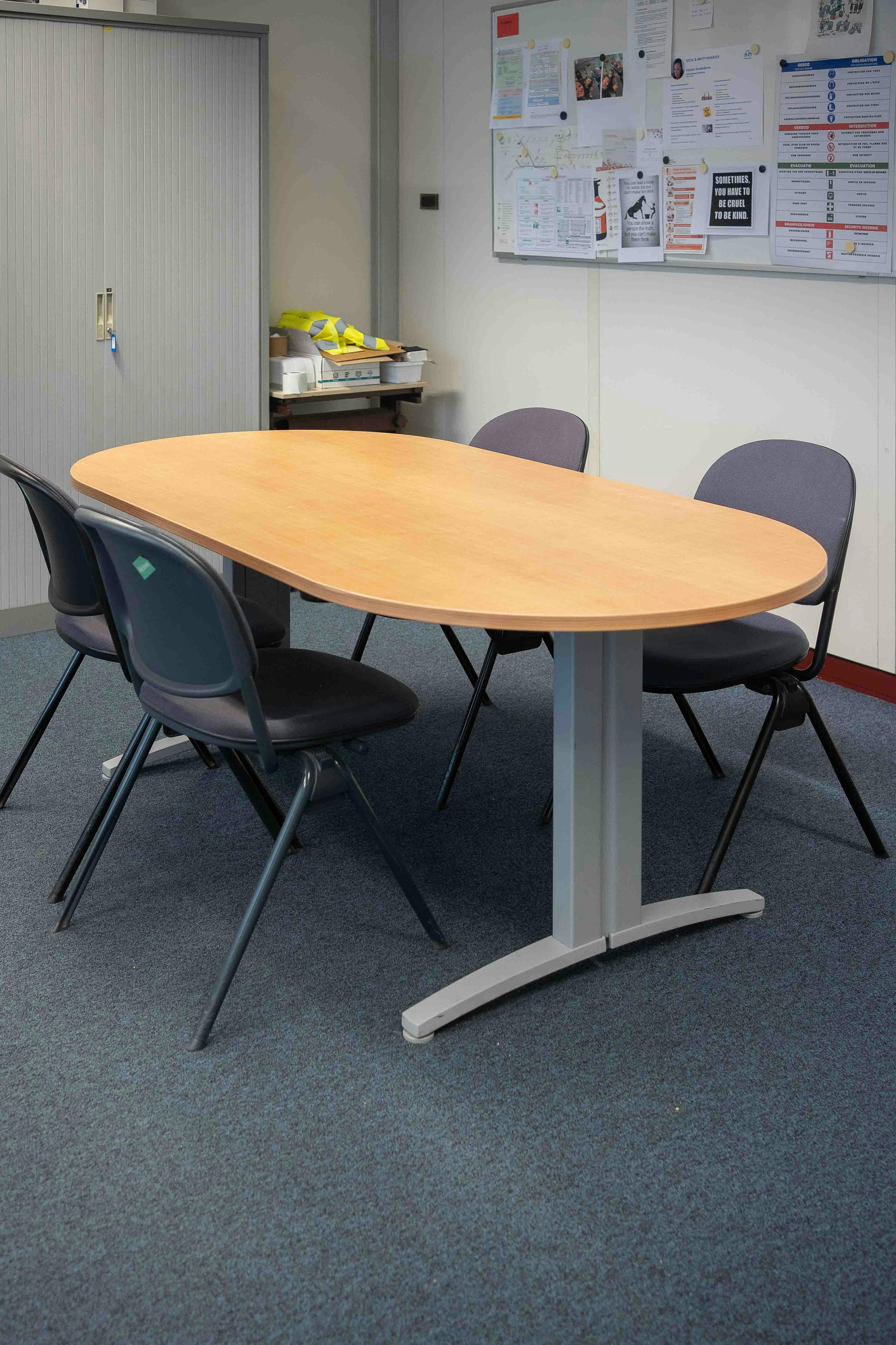 Wood oval meeting table on T Grey legs - Relieve Furniture