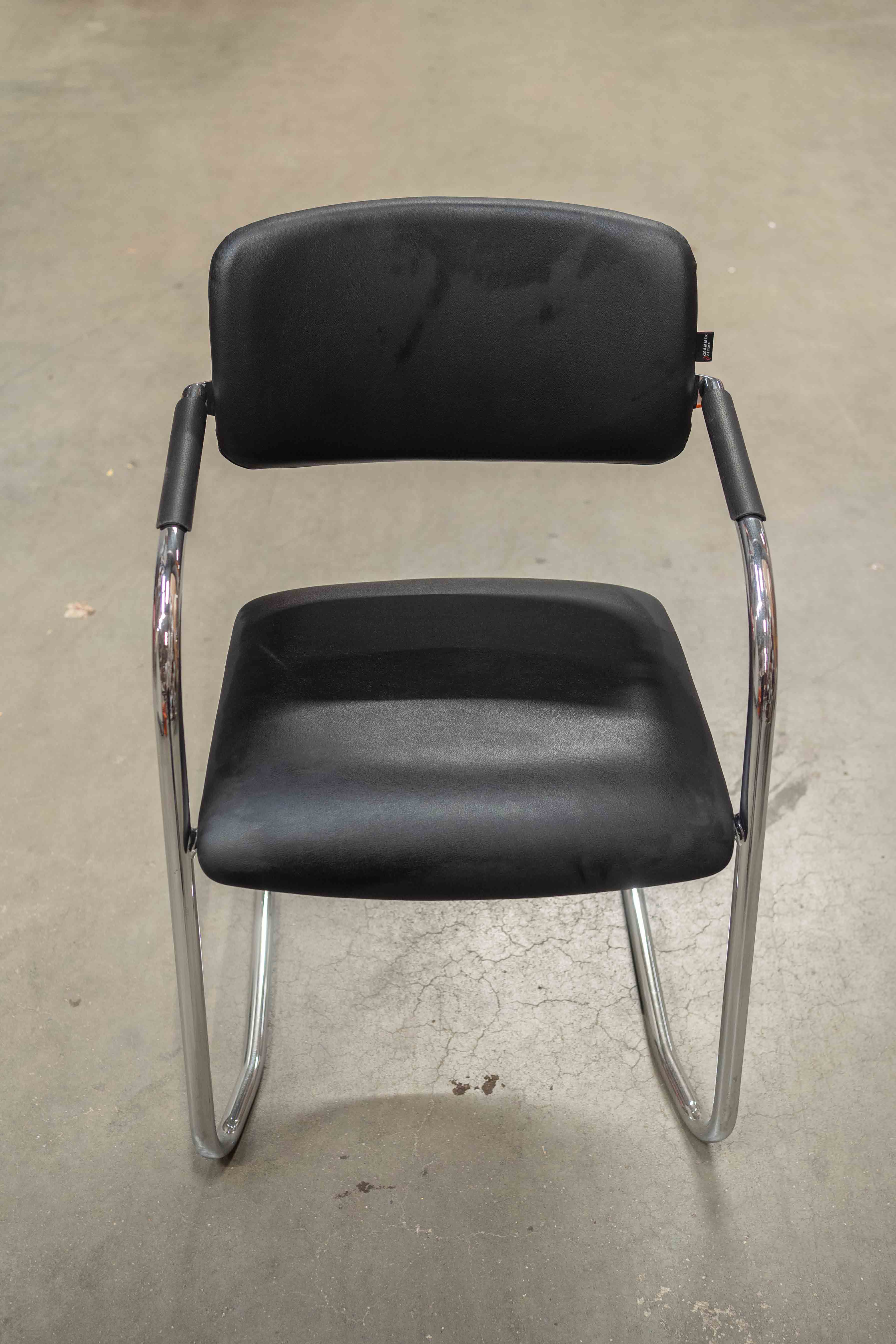 BEFI2272:Comfortable-chairs-0