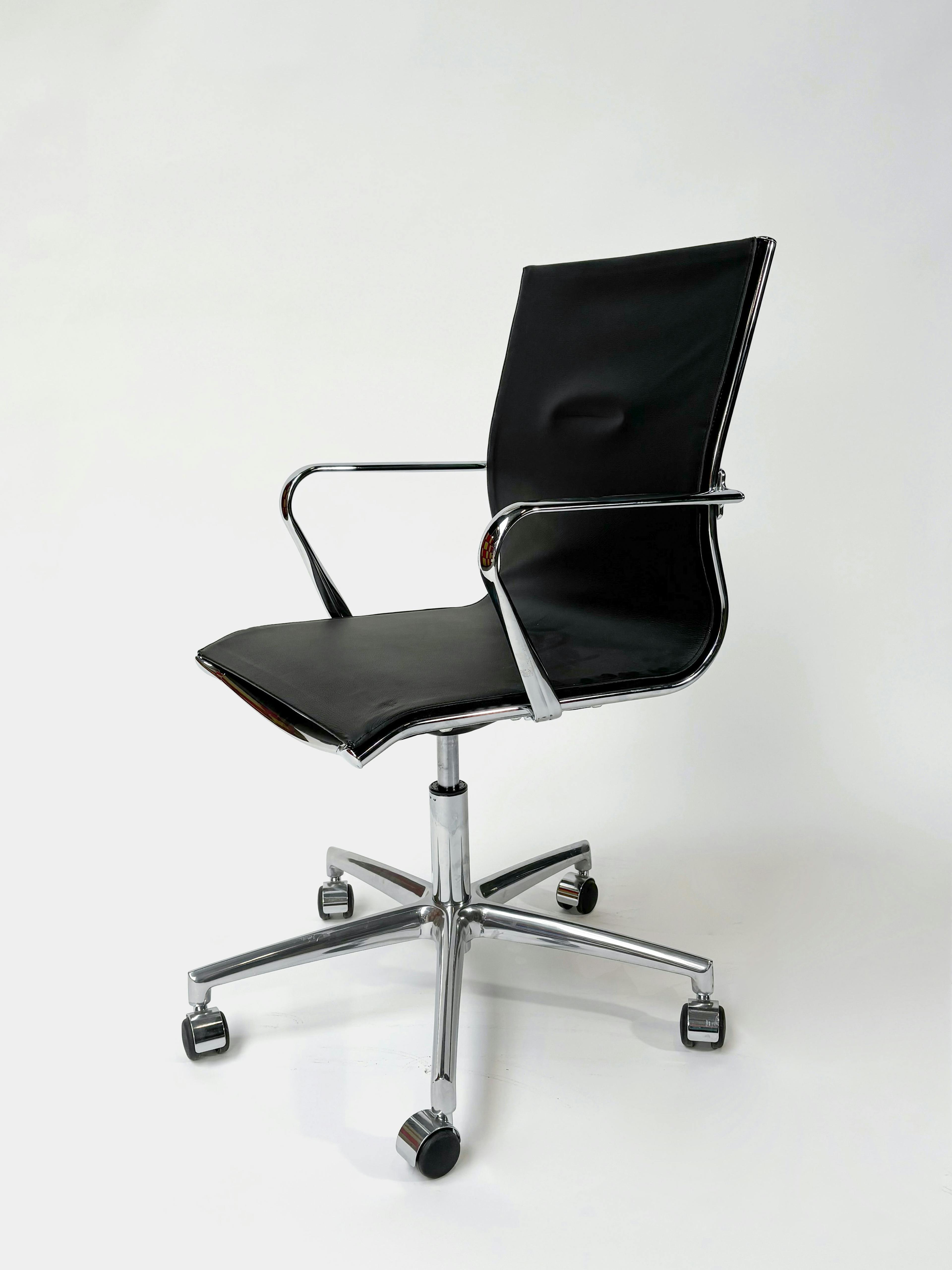 Chaise de bureau en cuir ELLE Par FANTONI - Relieve Furniture