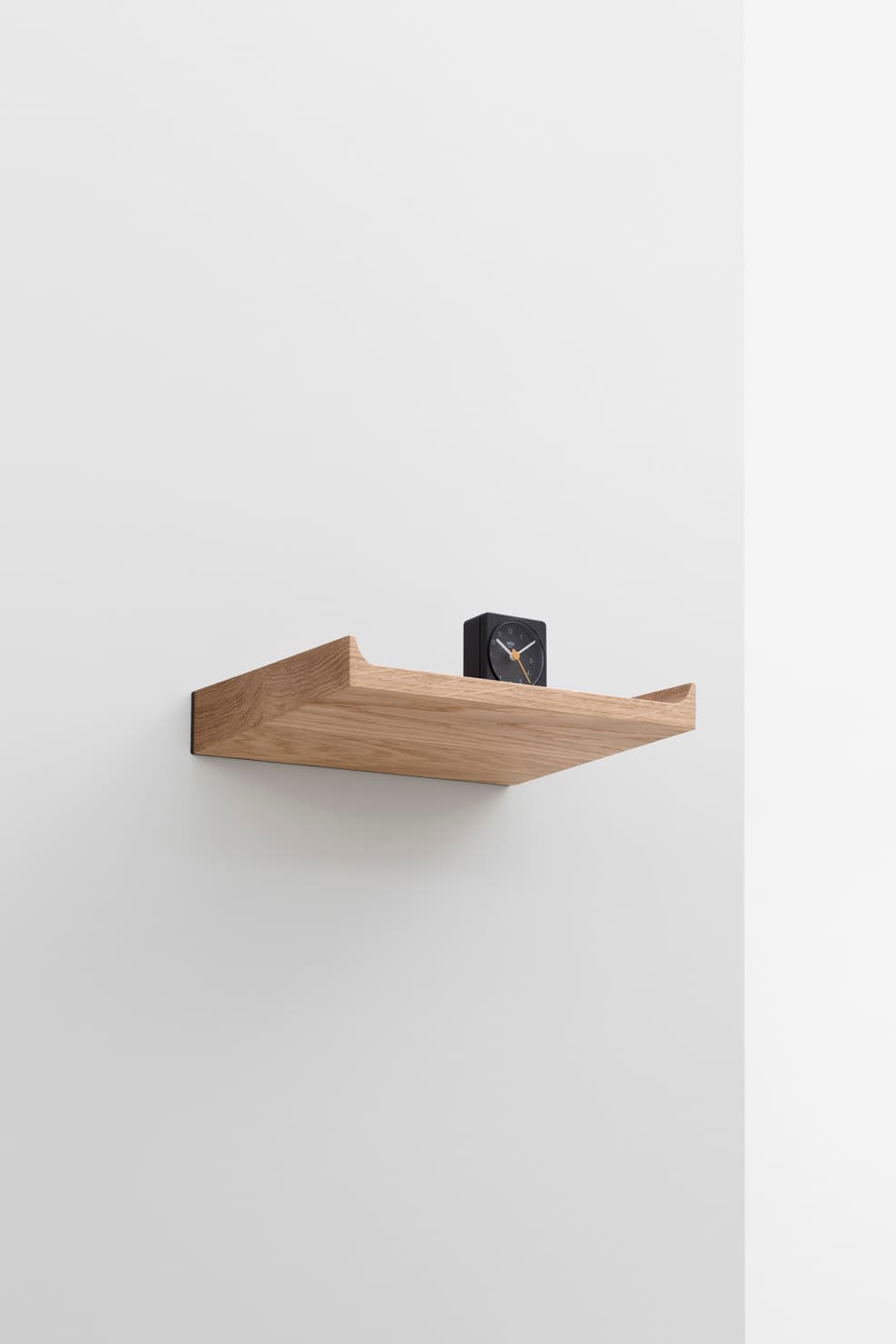 CRUSO Natural Oak Shelf with Black Metal Mount - 30cm-6