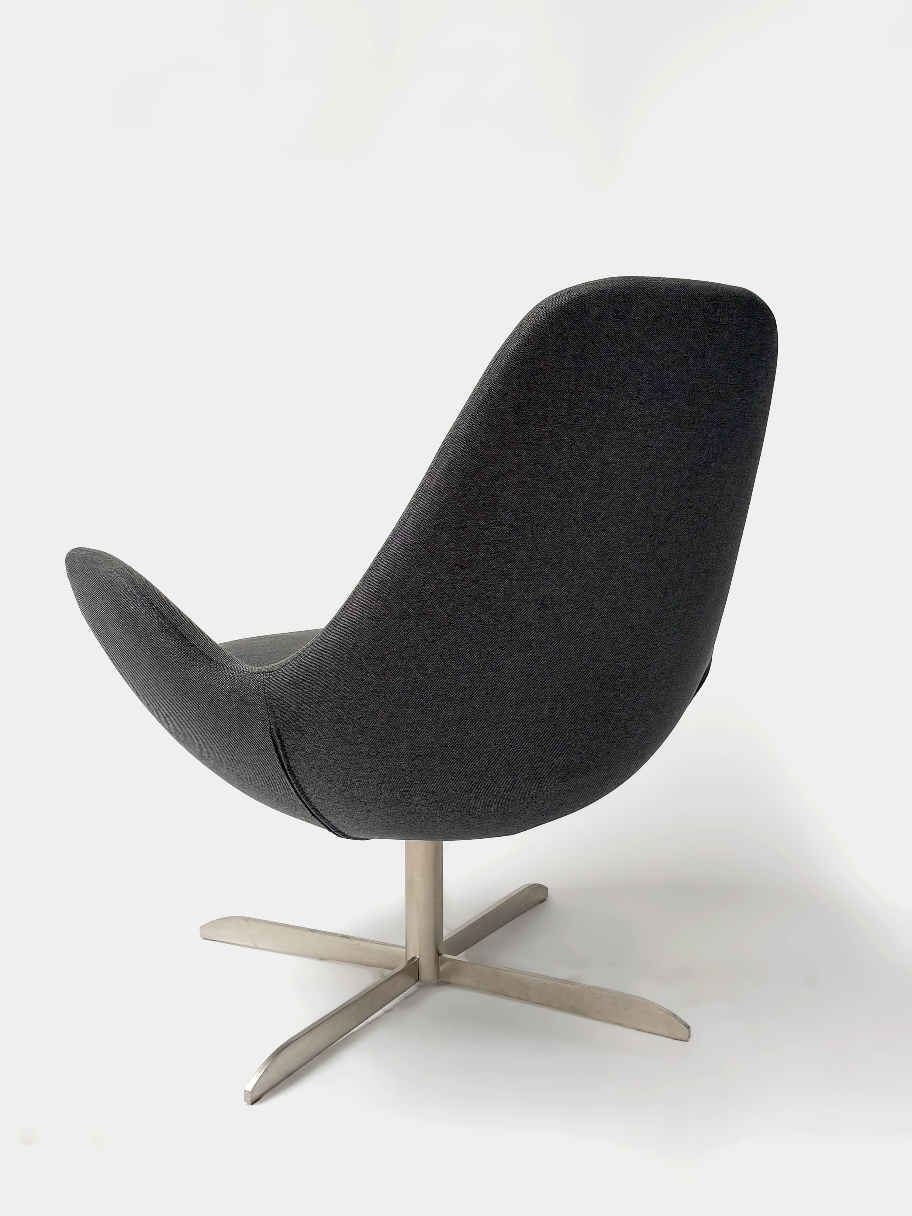 Fauteuil bas gris GHOST sur pieds pivotants en métal-4