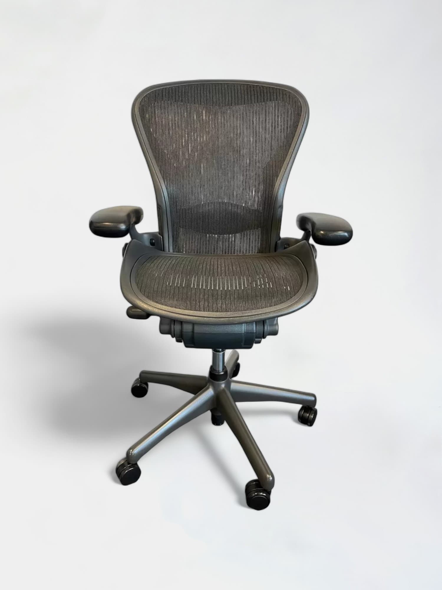 Herman Miller Aeron Classic Full Option Graphite bureaustoel-0