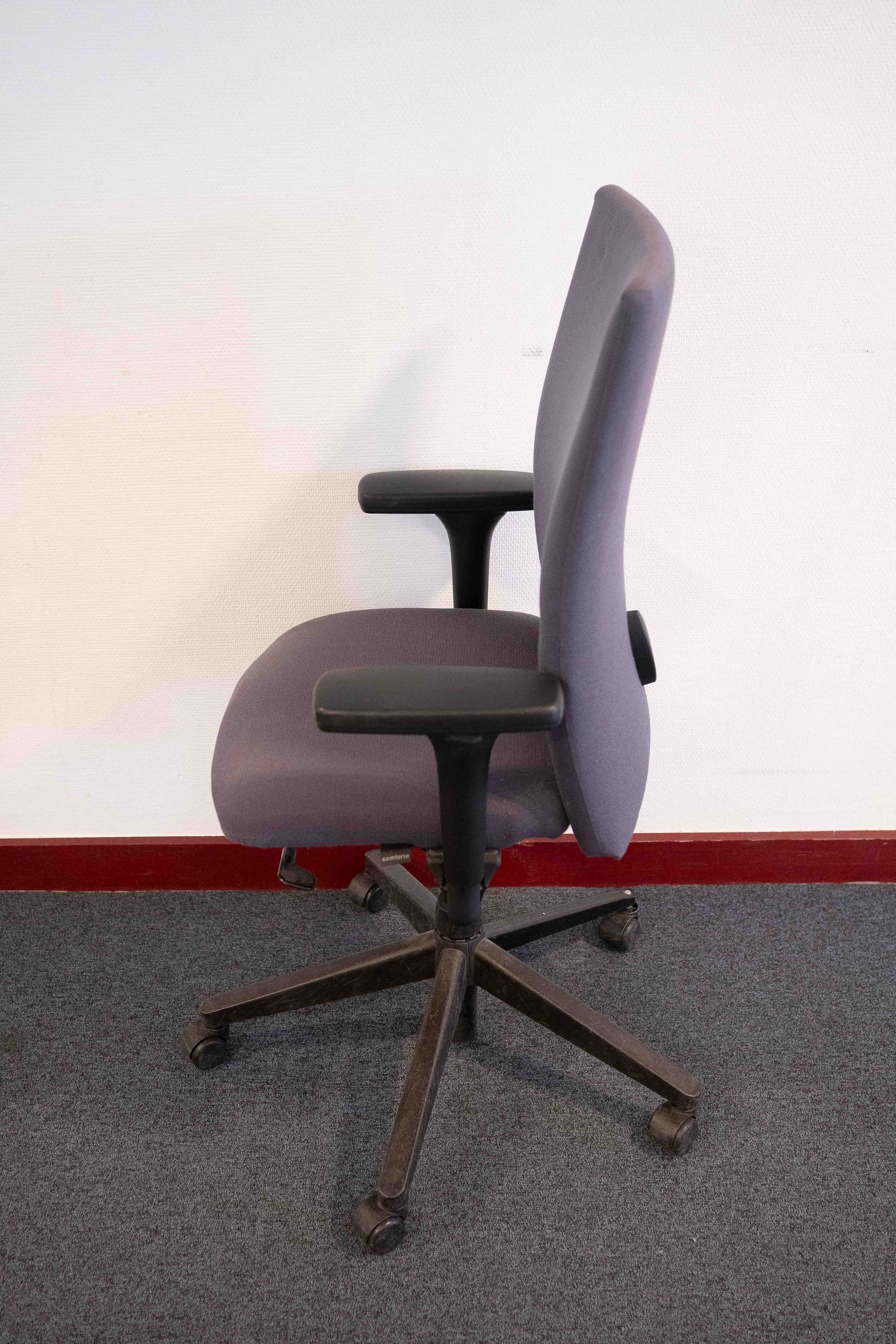 Comforto blueGrey cushion office chair on black wheels-2