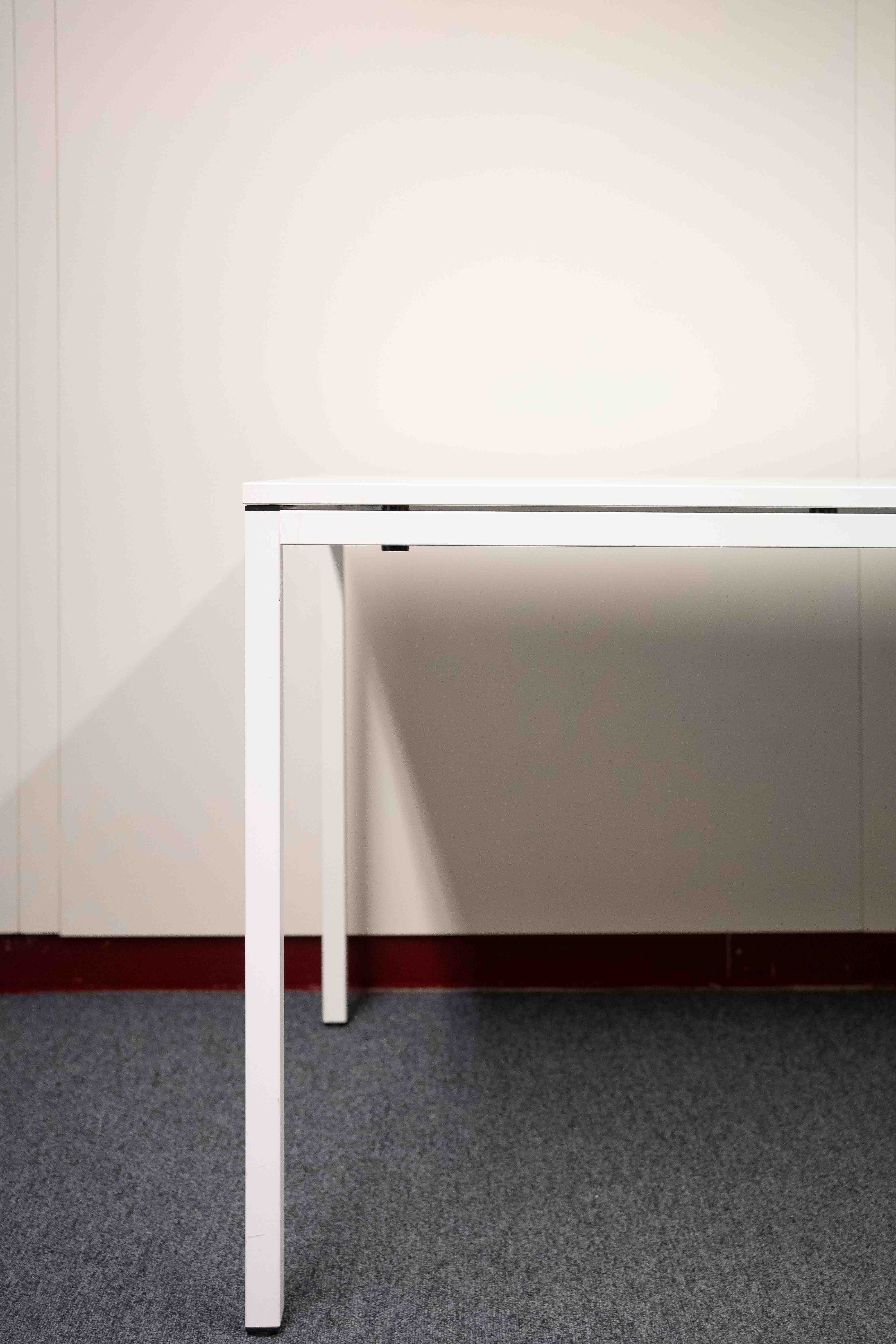 White desk with metal white legs 140cm-1