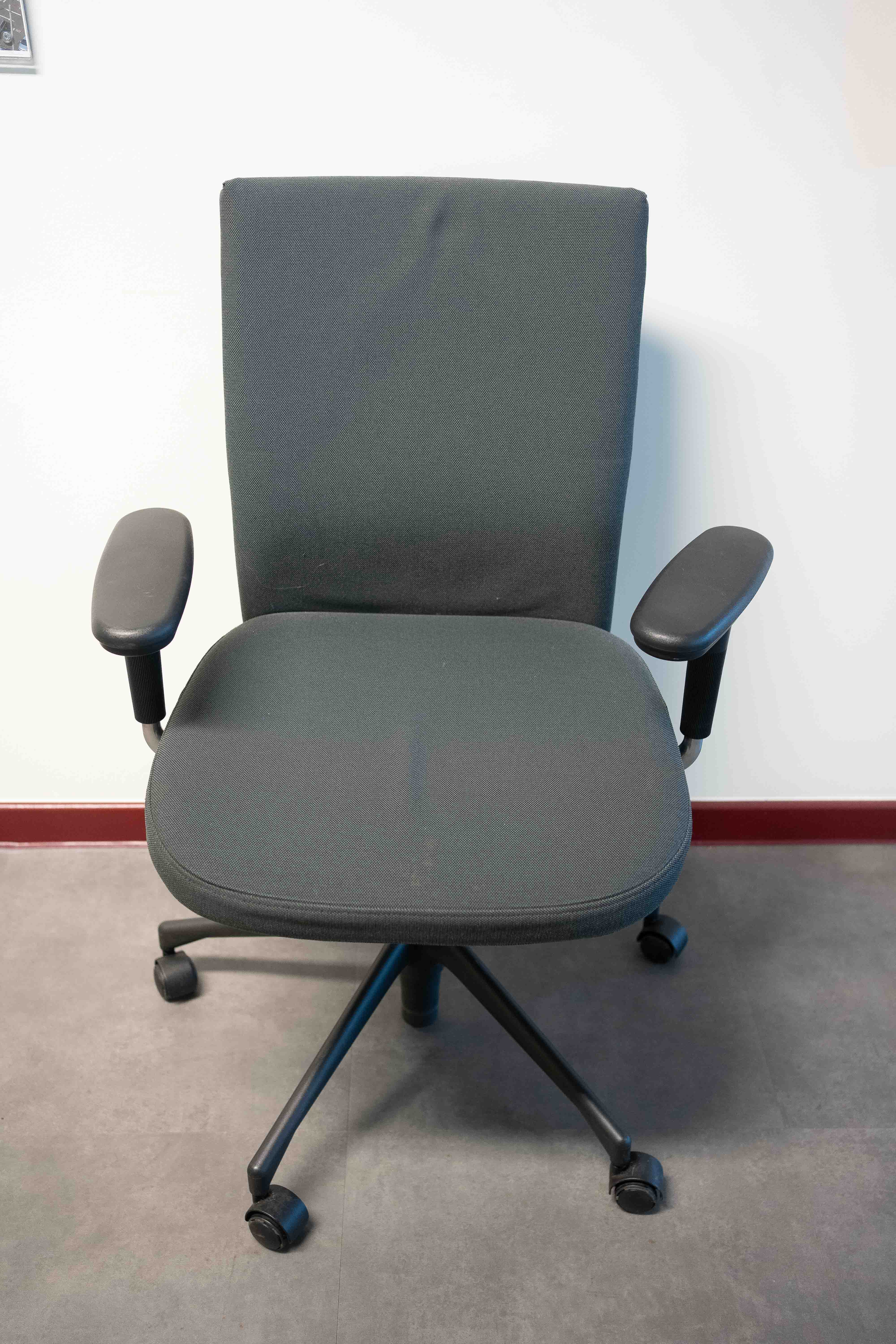 Wilkhan dark Grey office chair on black wheels-3