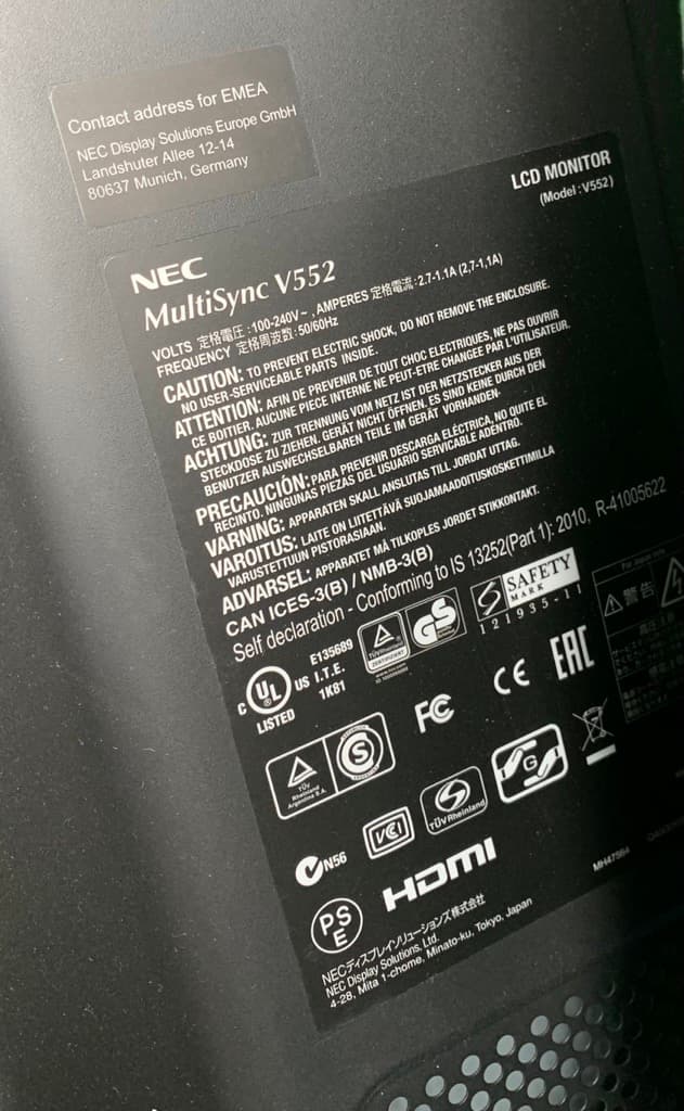 NEC noir V552 TV 145 cm 55"-1