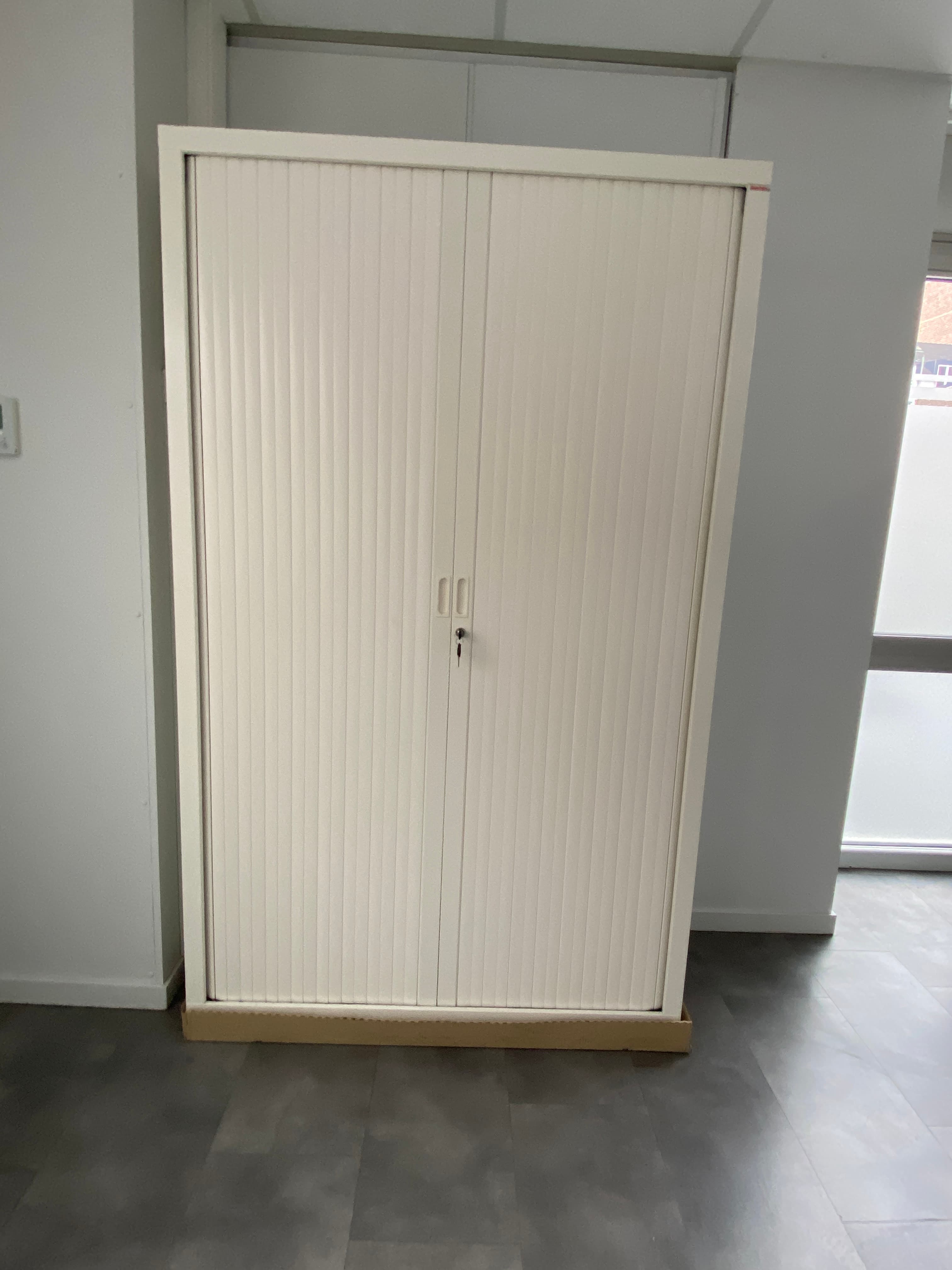 200cm Berhin white cupboard storage with keys-0