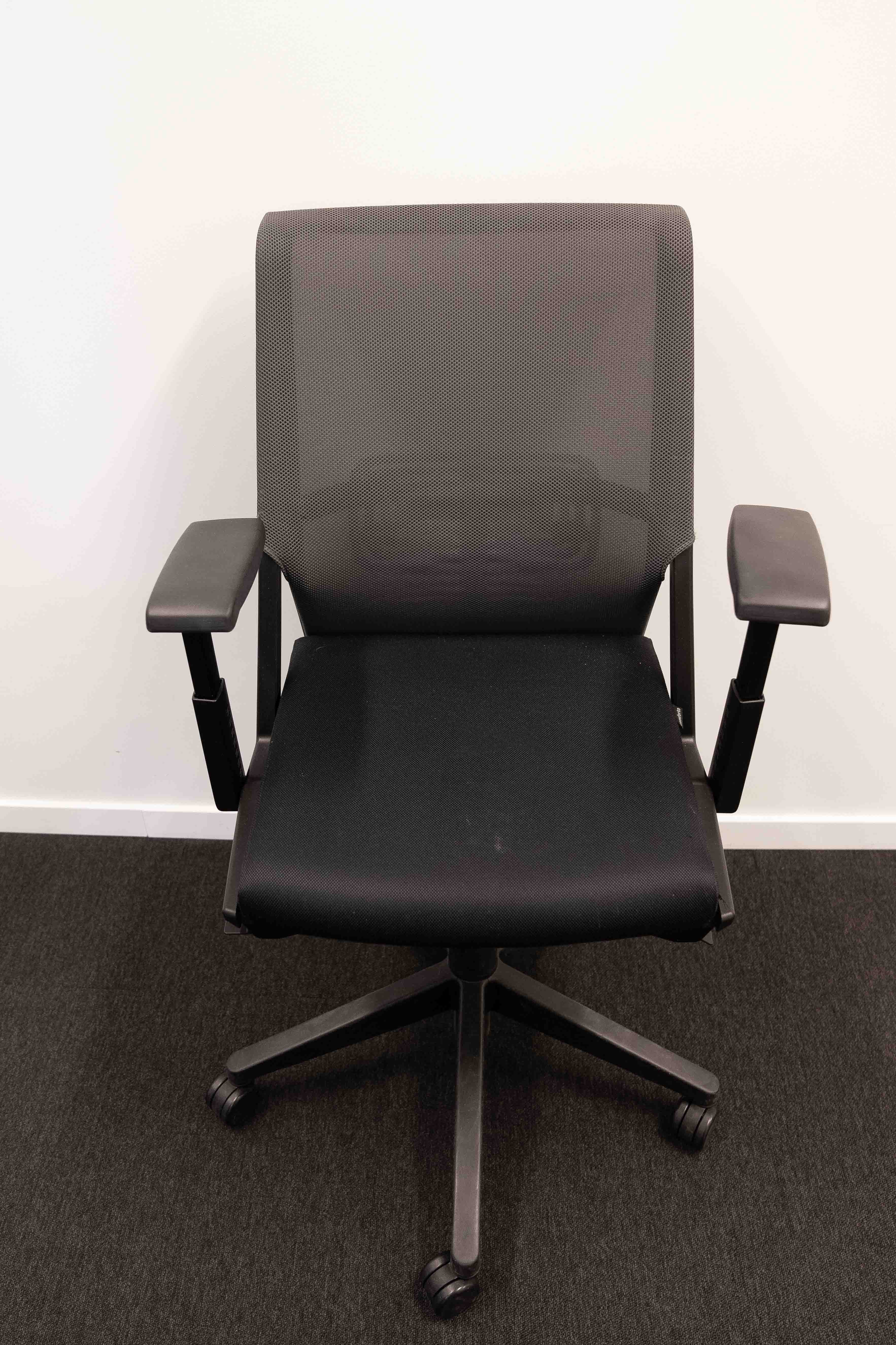 Haworth Comforto 59 Black Mesh Office Chair with Adjustable Arms-2