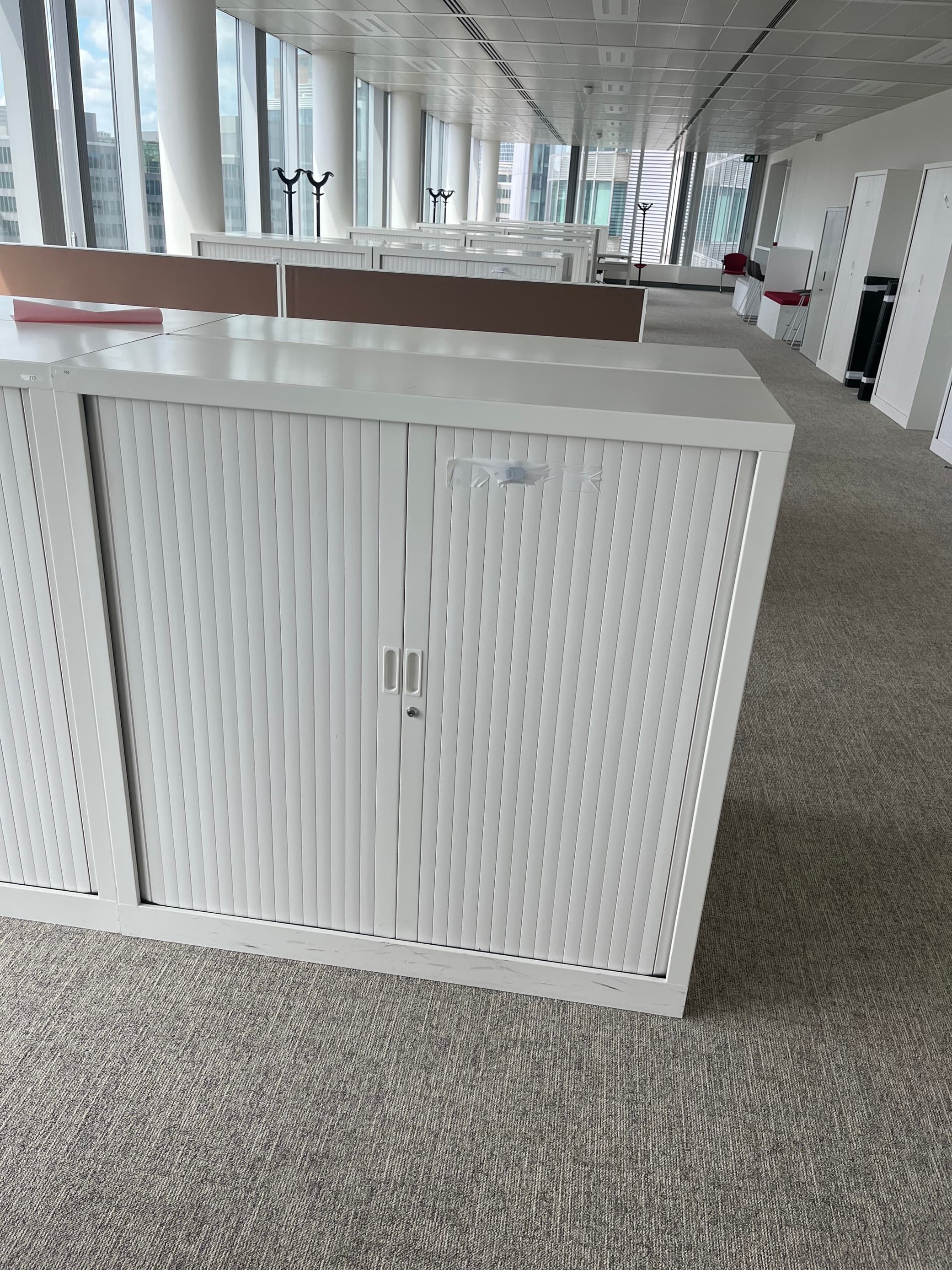 120cm Roomwitte kast met schuifdeuren-1