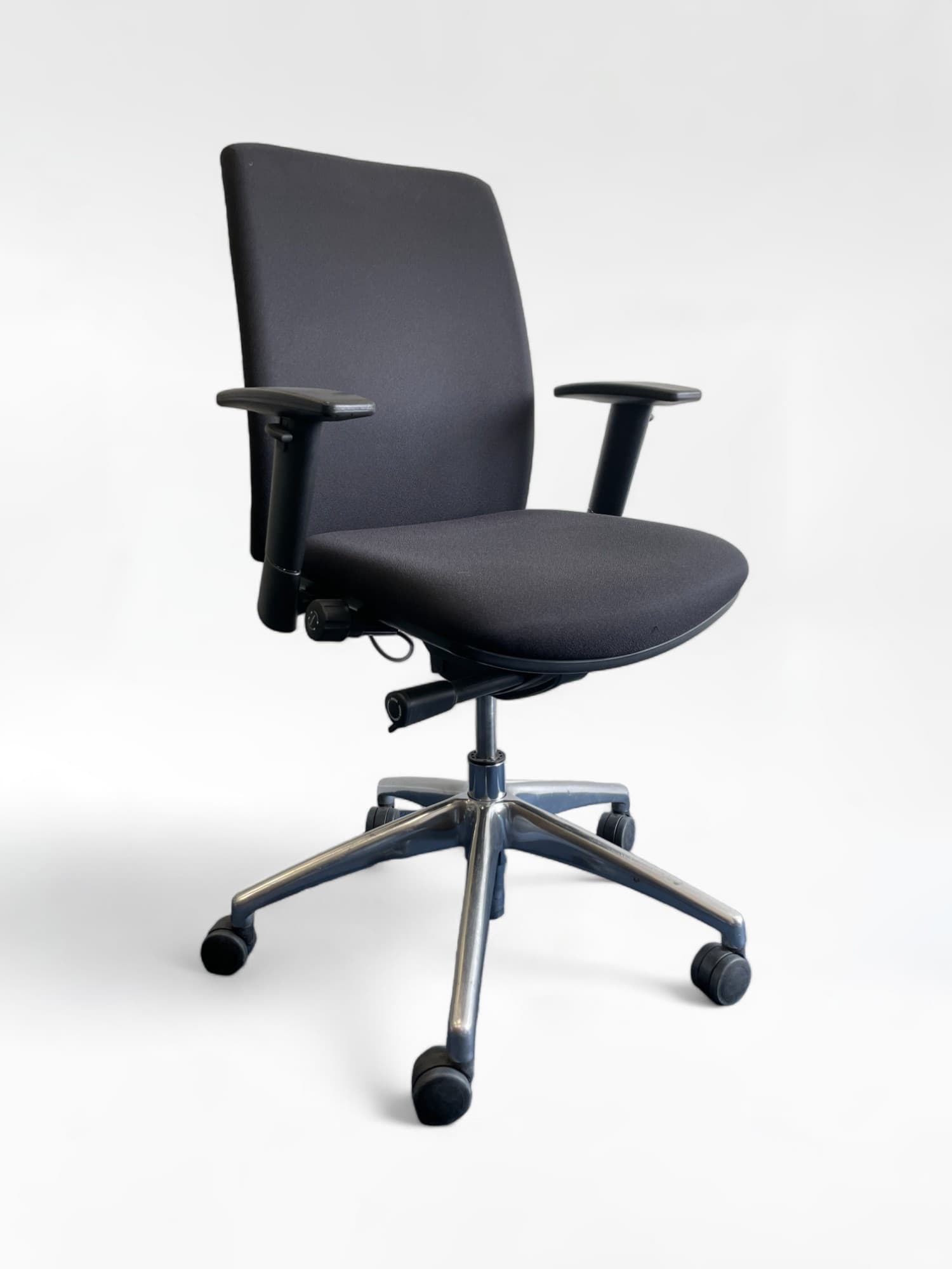 Albeka Black office chair with armrests-0