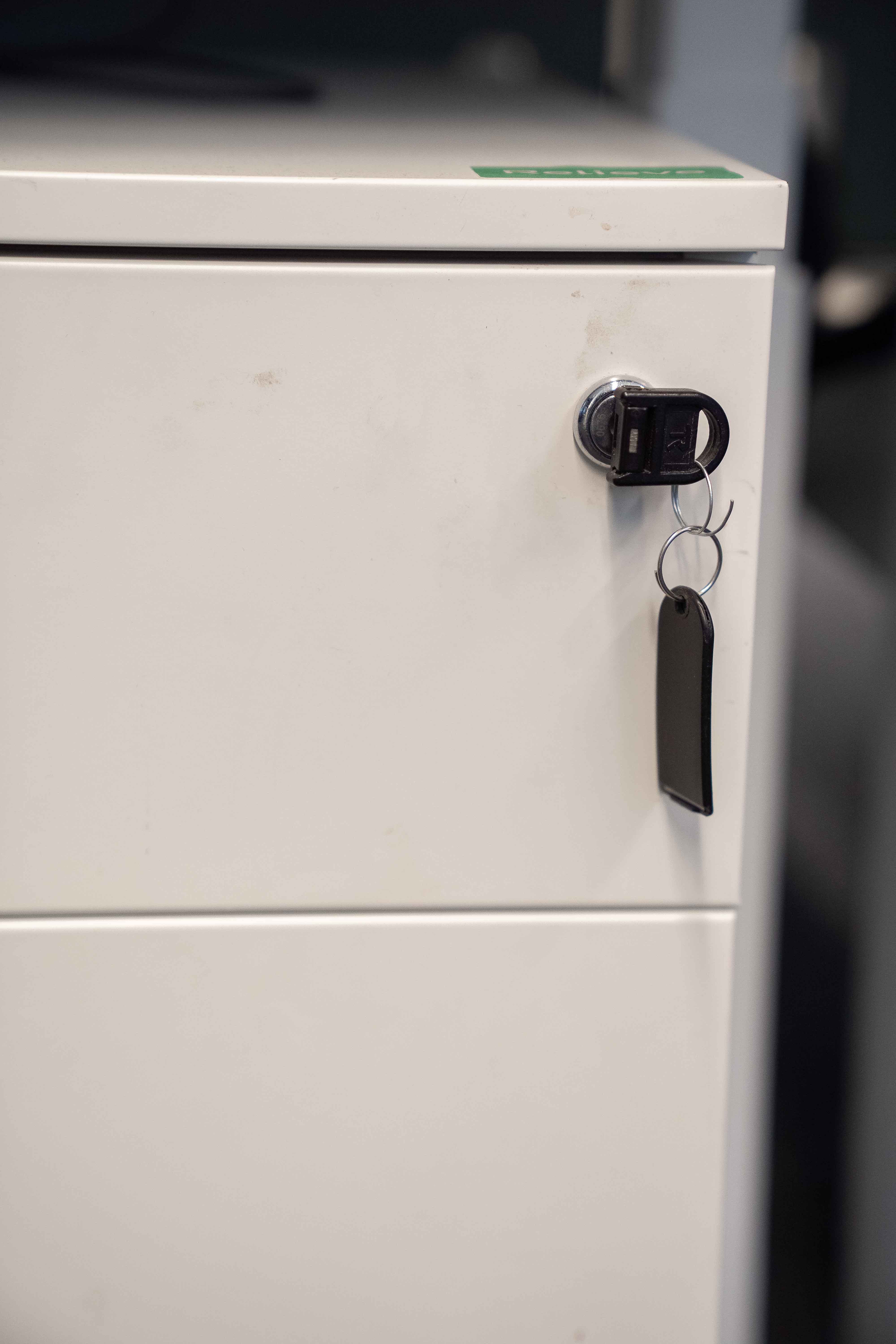 White Metal File Cabinet with Lock on wheels-1