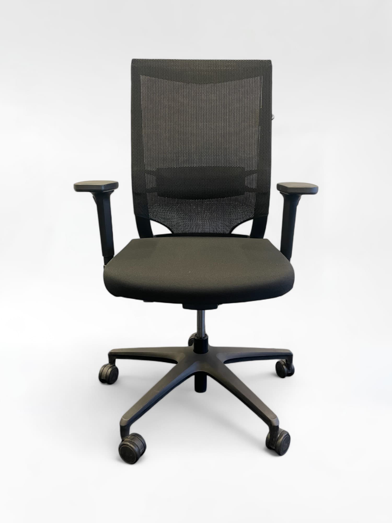 Black Office Chair with Mesh Back and Wheels-2