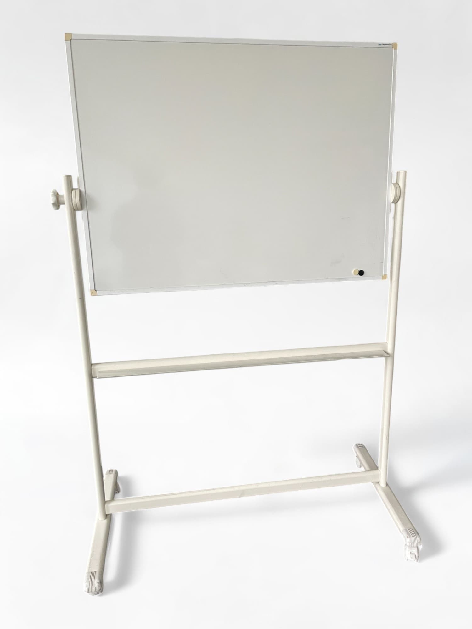 Wit bord op wielen 190x120cm-0