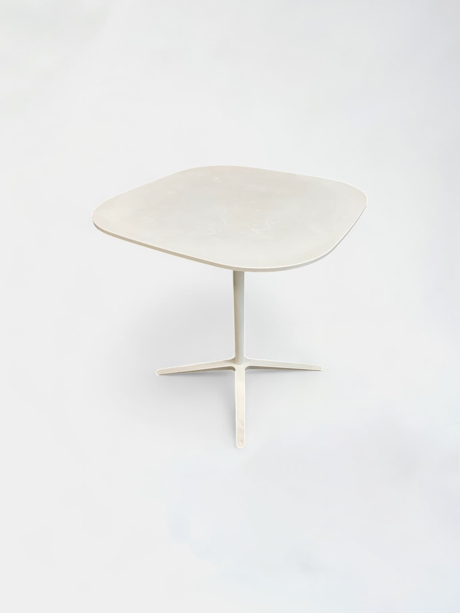 70 cm White Square Table-2