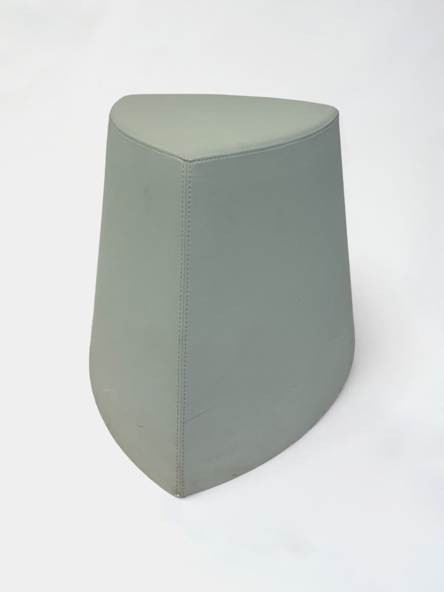 Kastel Kensho mint nepleer Beklede Poef Modern Minimalistisch Ontwerp-0