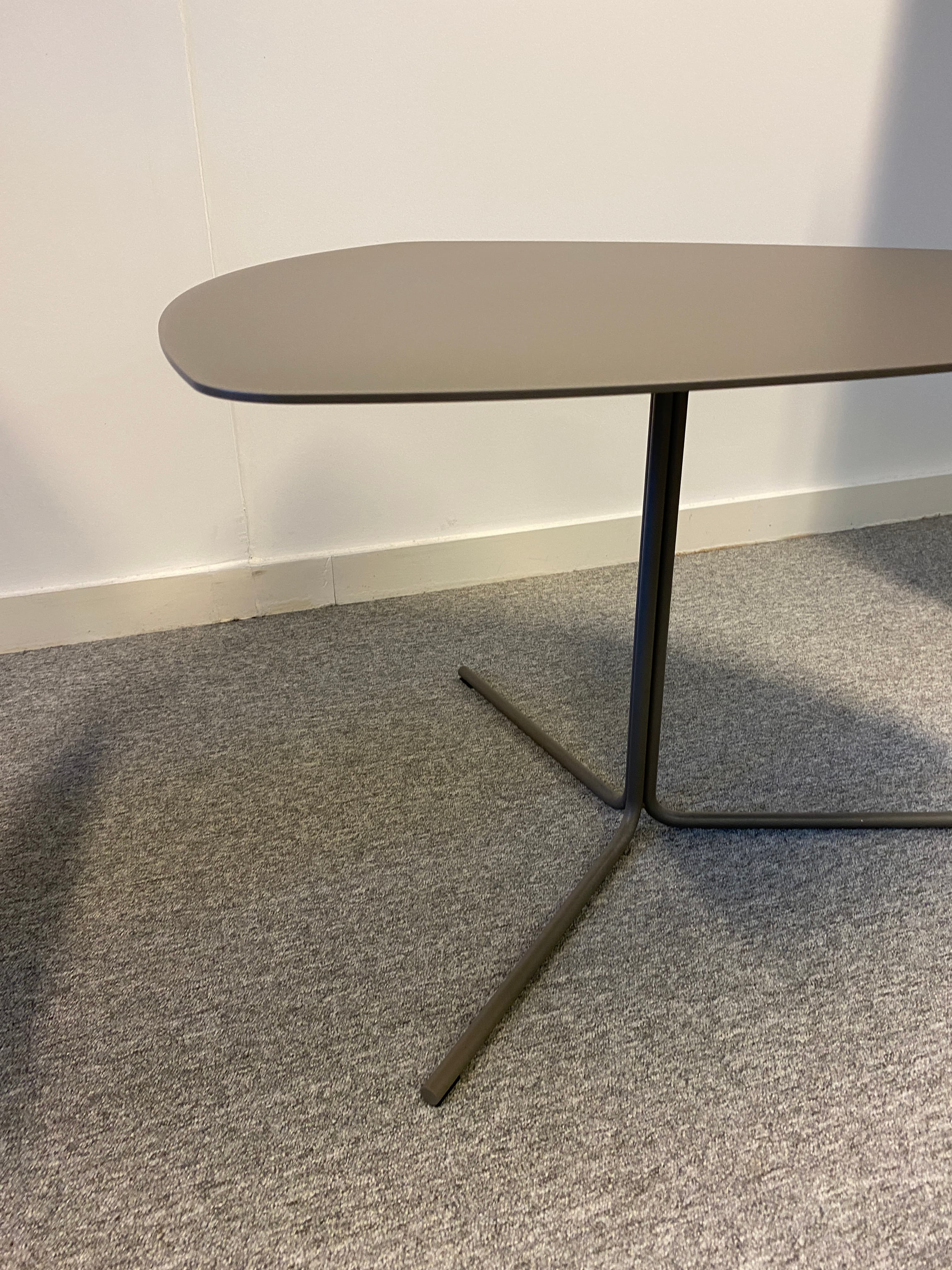Brown anthracite Laminate Contemporary Office Table with Triangular Top and Metal Base-3