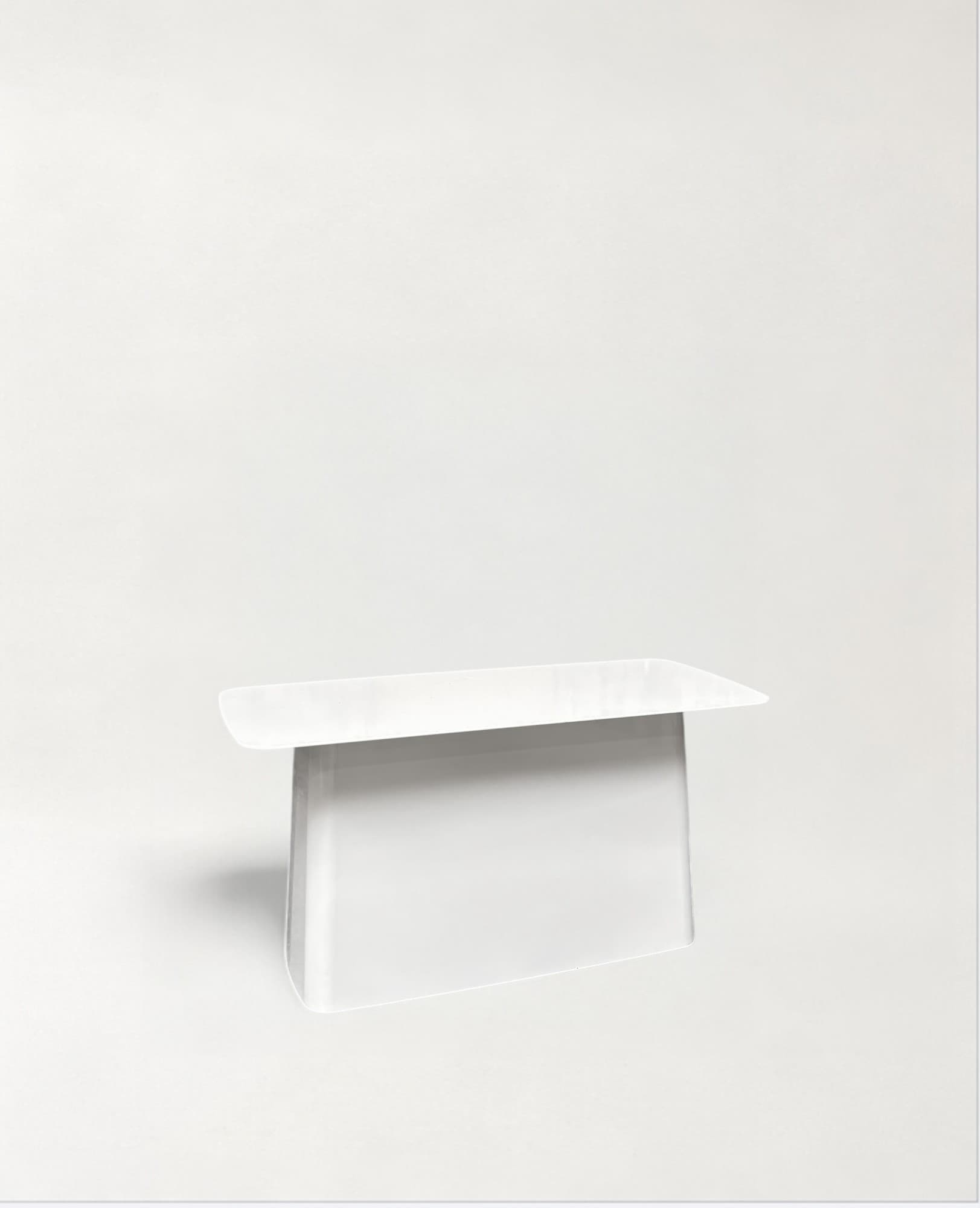 Vitra White coffee table - Renan & Erwan Bouroullec-0