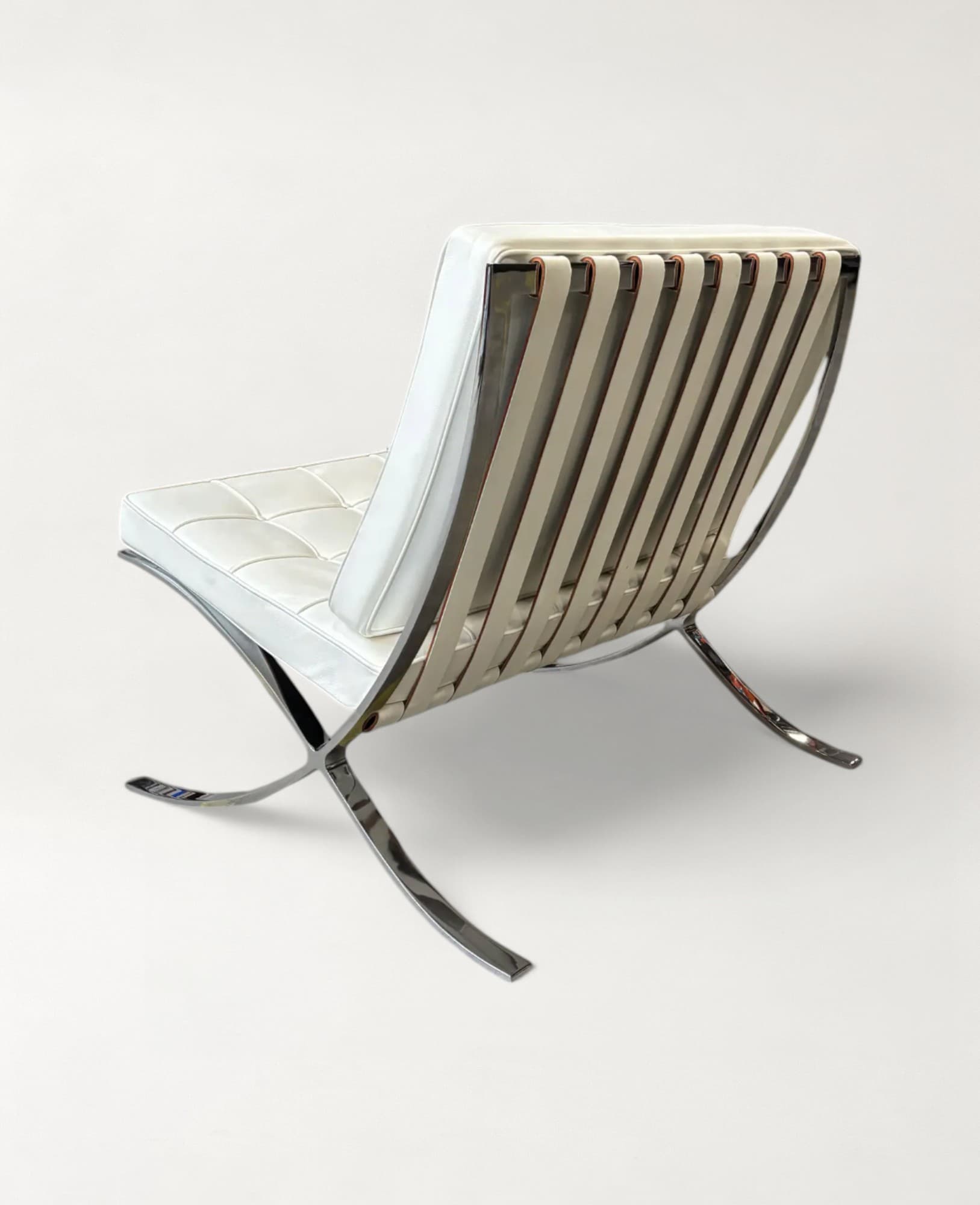 Knoll Barcelona chair-1