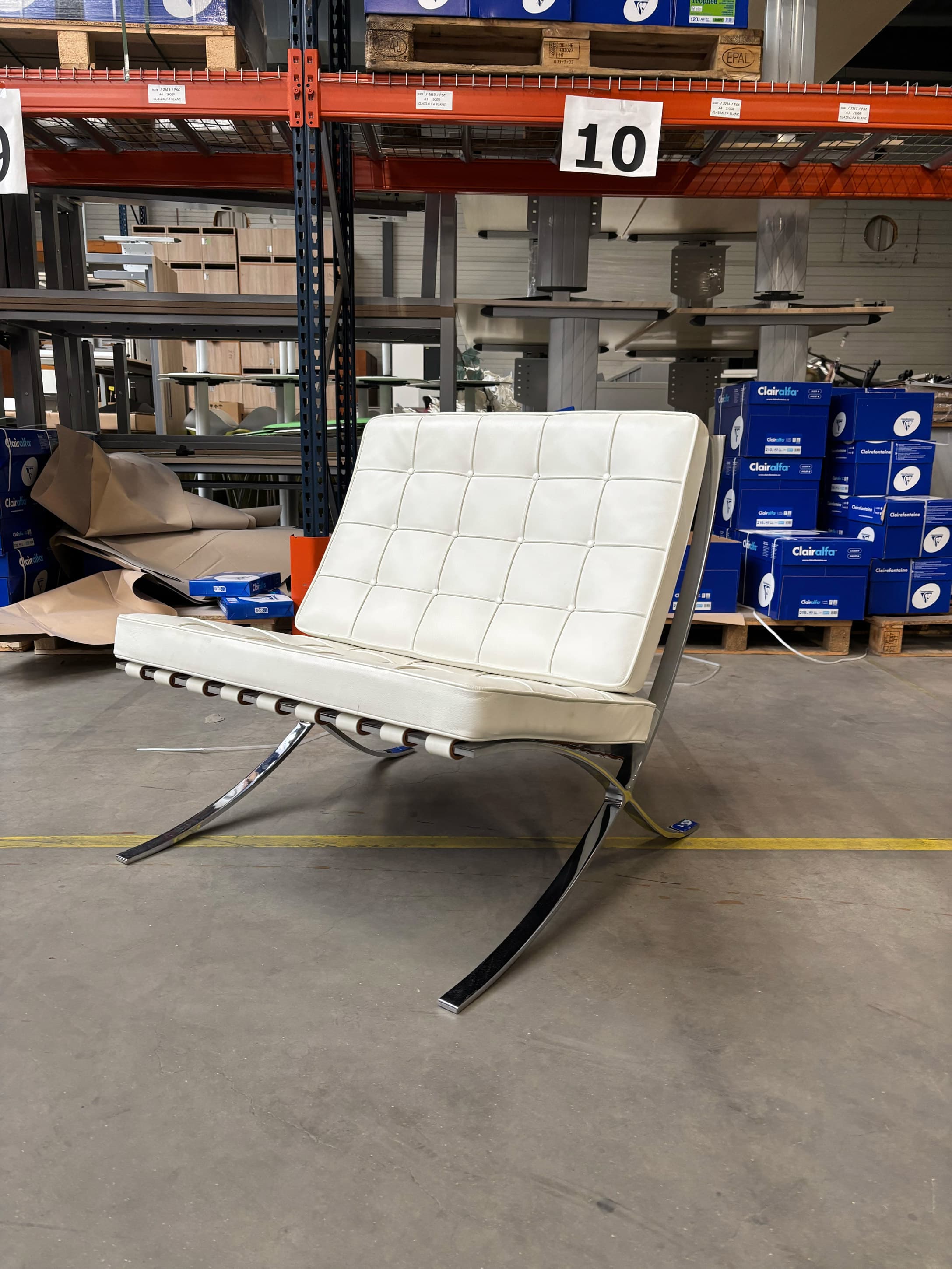 Knoll Barcelona chair-4