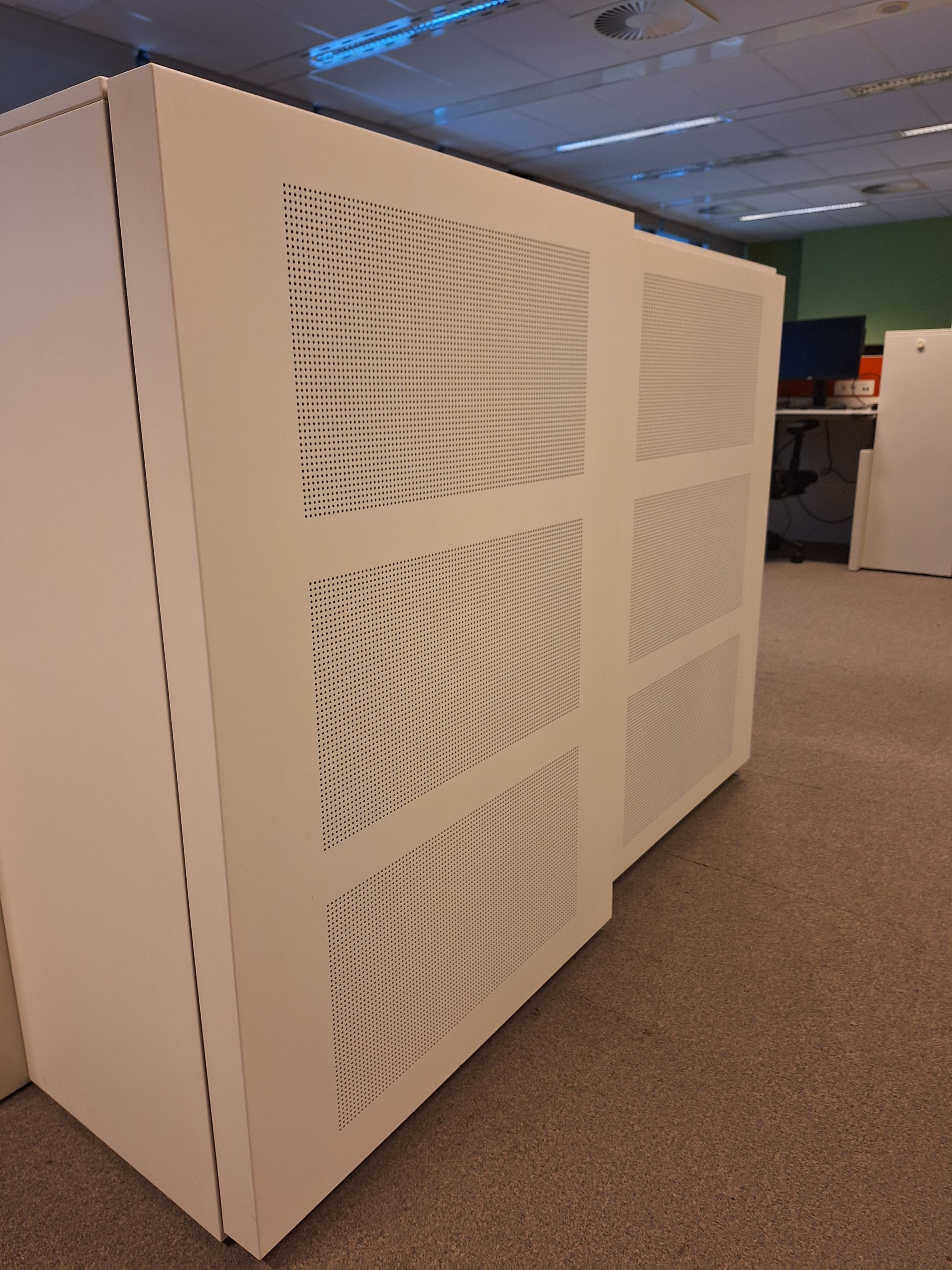 White acoustic closet with sliding doors-0