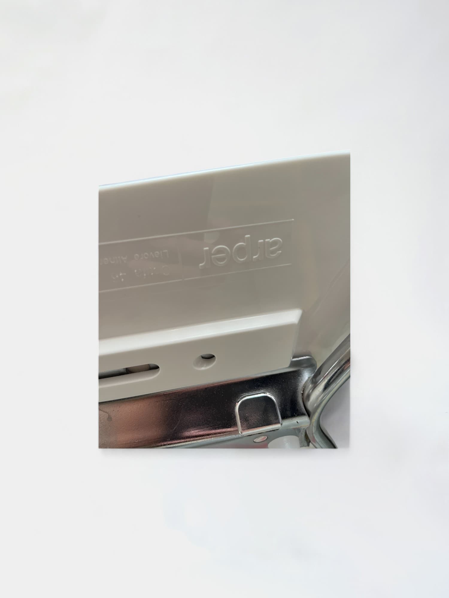 Arper Catifa White Tabouret de bar design 46 sur pieds chromés-4