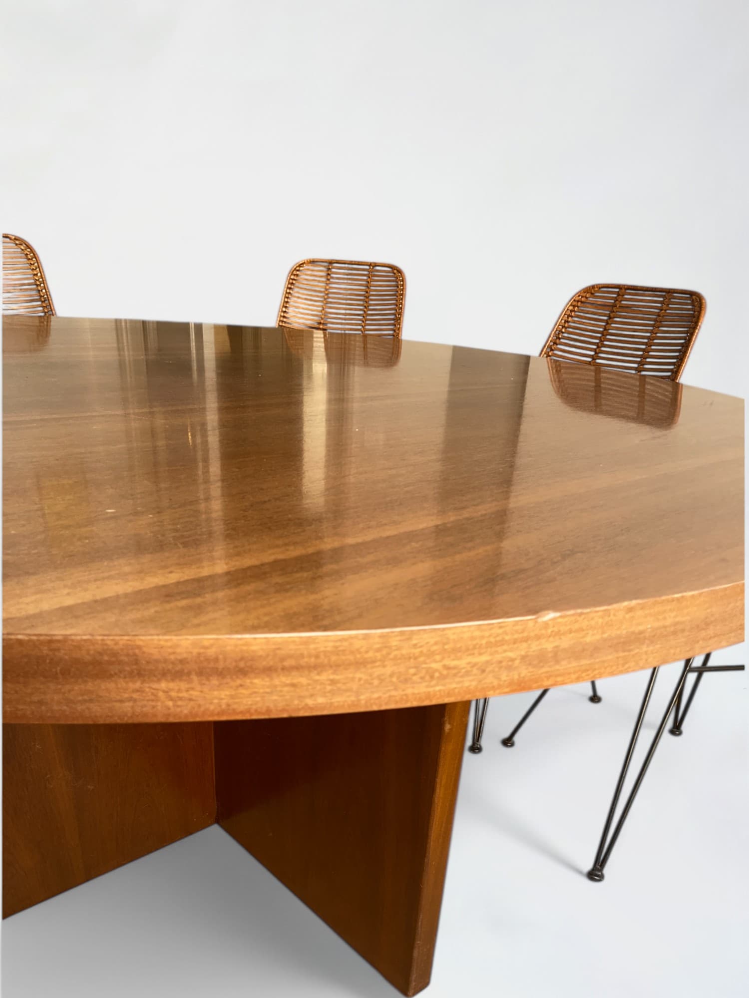Brown Wood Round Table-1