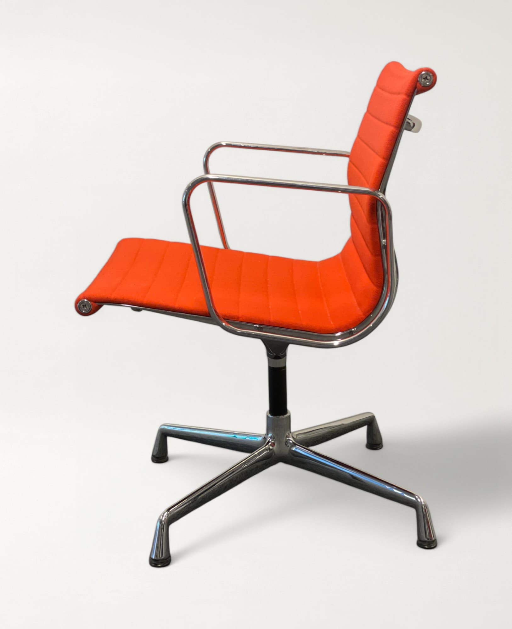 Vitra Eames EA107 Red- Orange-1