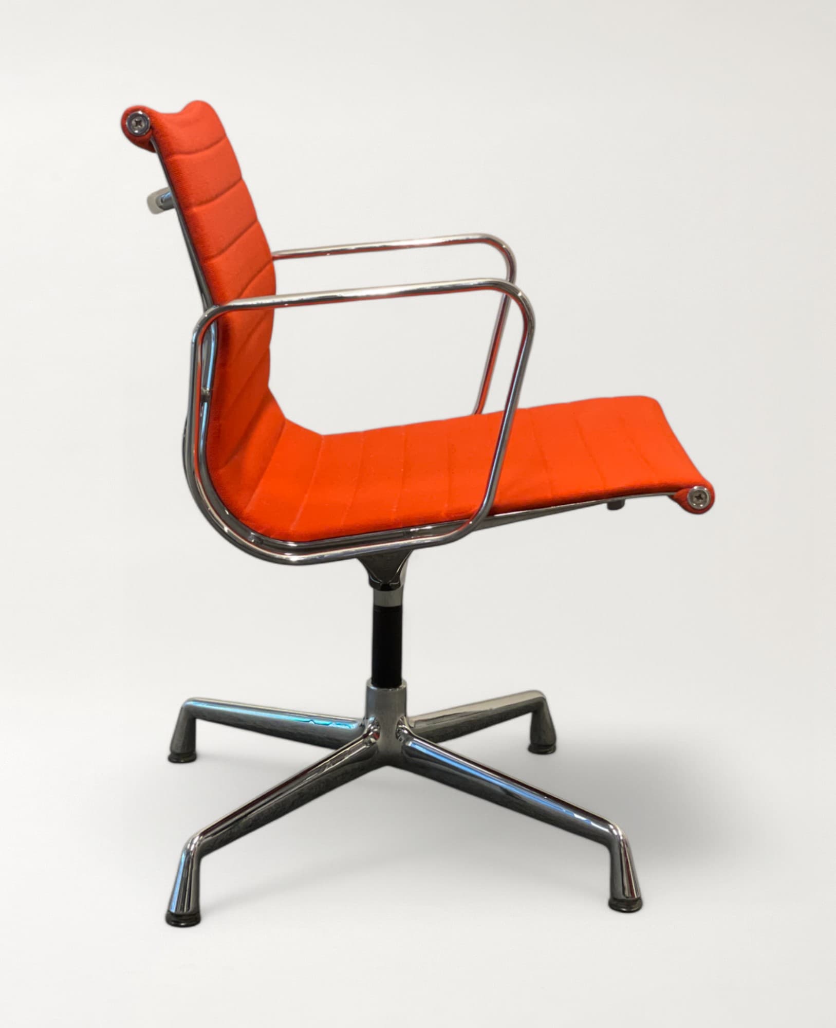 Vitra Eames EA107 Red- Orange-2
