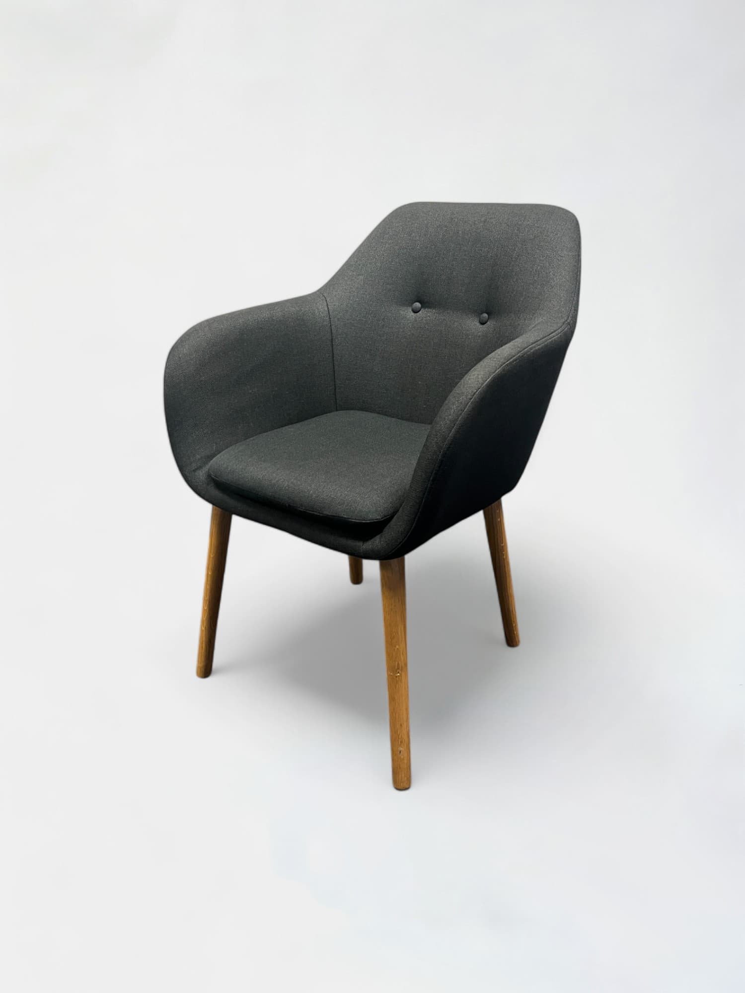 Chaise gris foncé avec pieds en bois-1