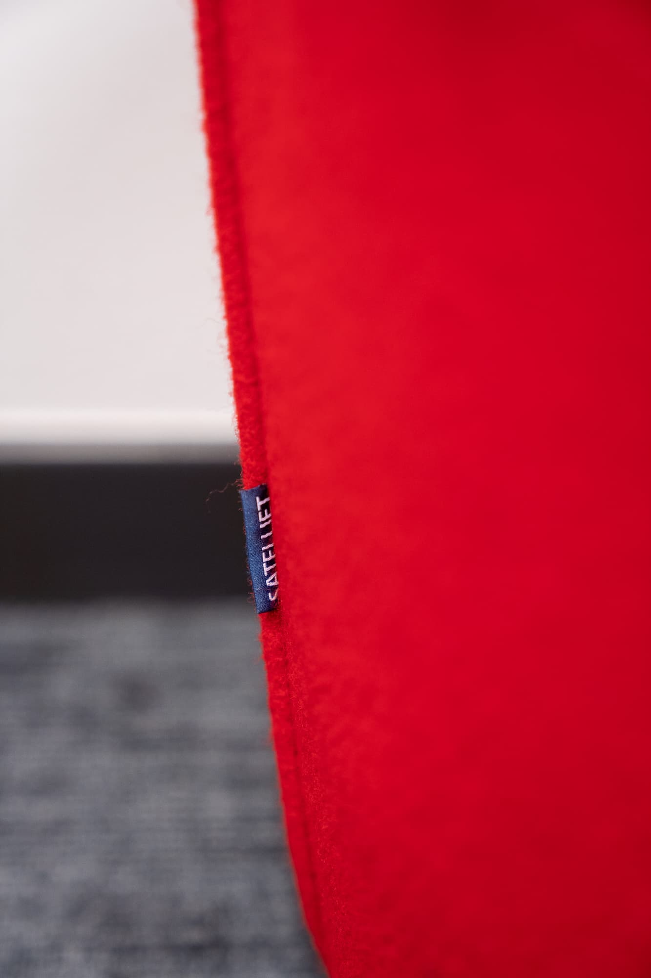 Satelliet flash rouge pouf rond avec sangle-1