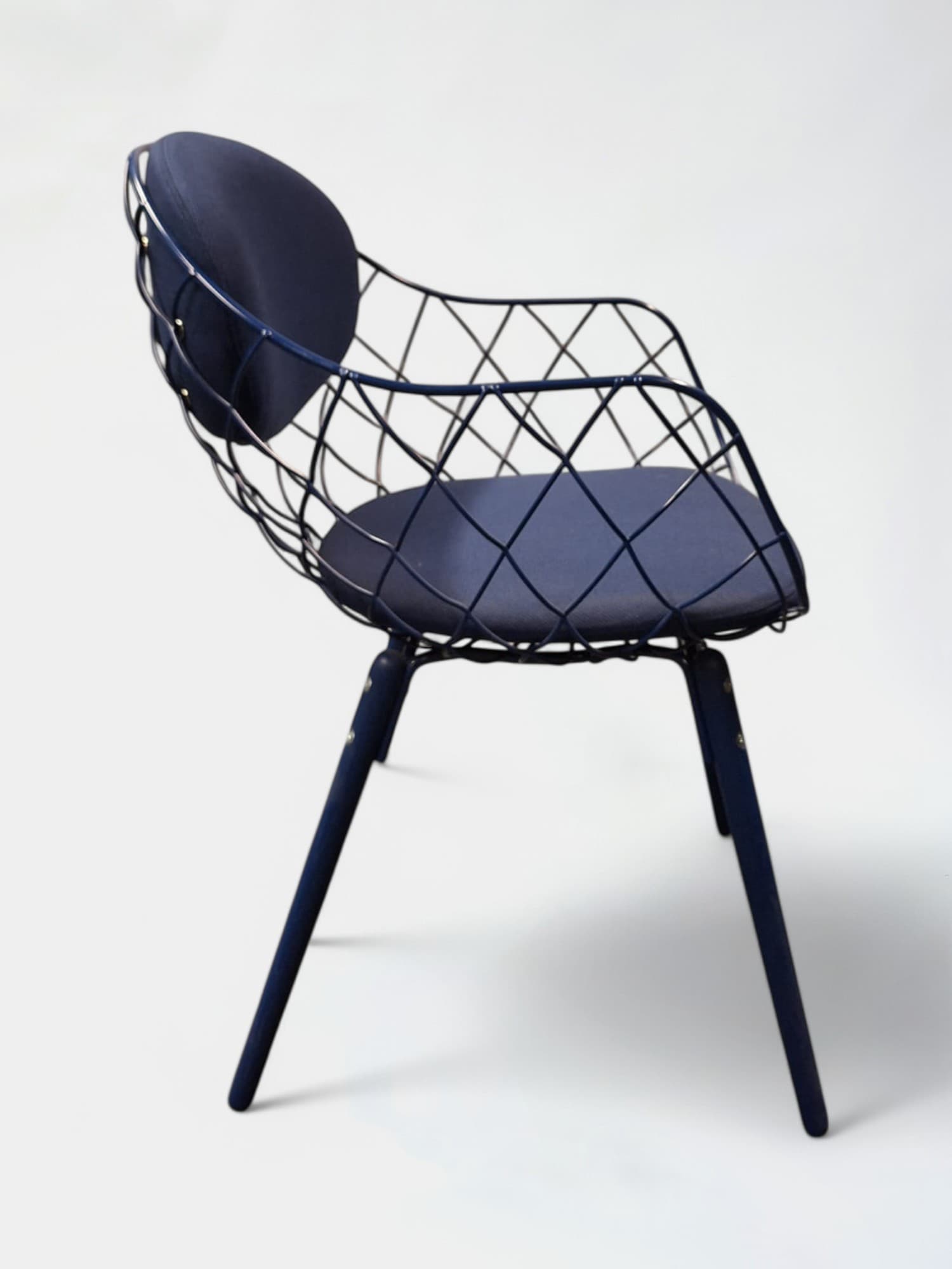 Magis Pina Blauwe Metalen Stoel met Beklede Zitting en Rugleuning-3