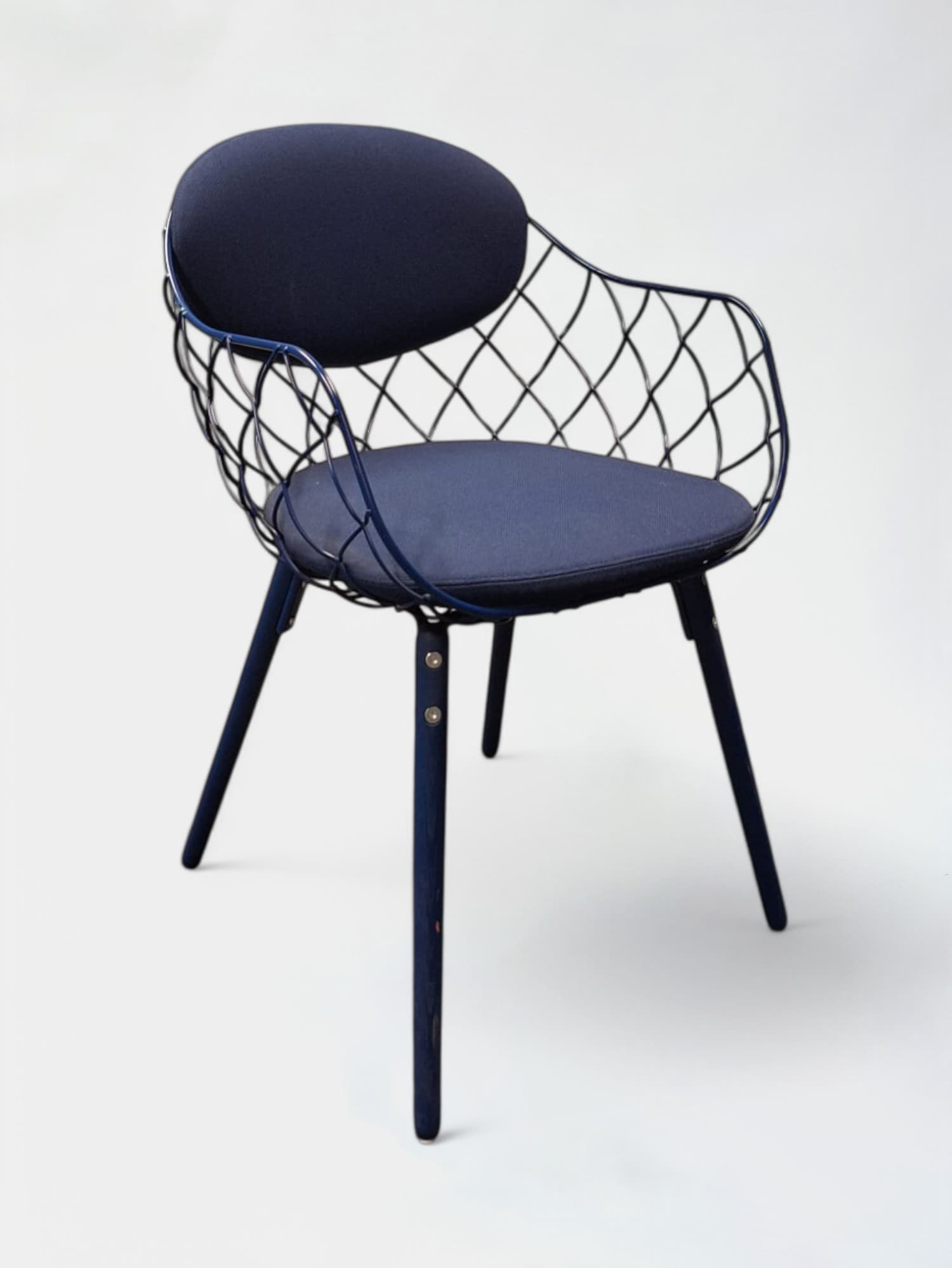 Magis Pina Blauwe Metalen Stoel met Beklede Zitting en Rugleuning-0