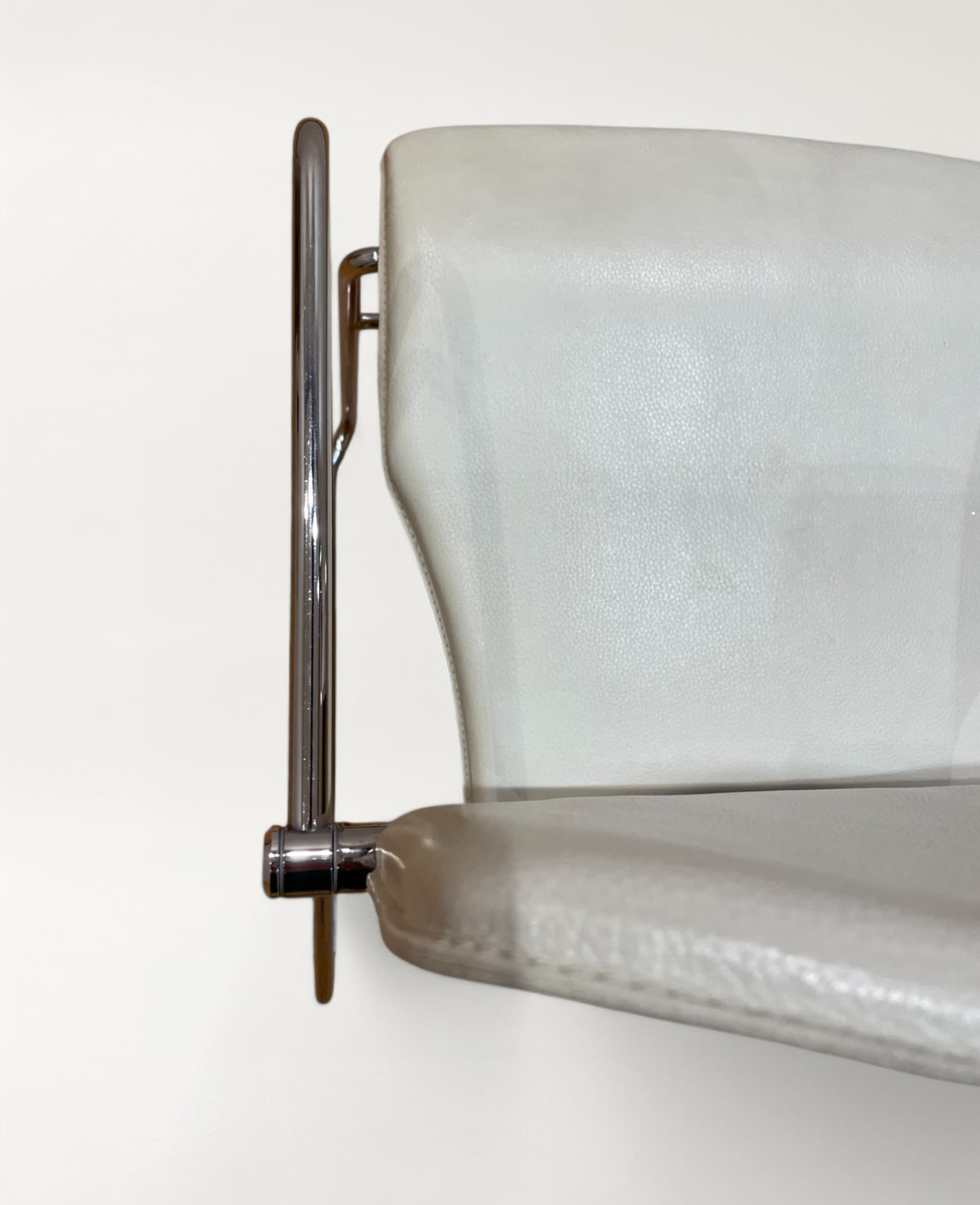 Stua Egoa Stoel van Josep Mora in beige leer-4