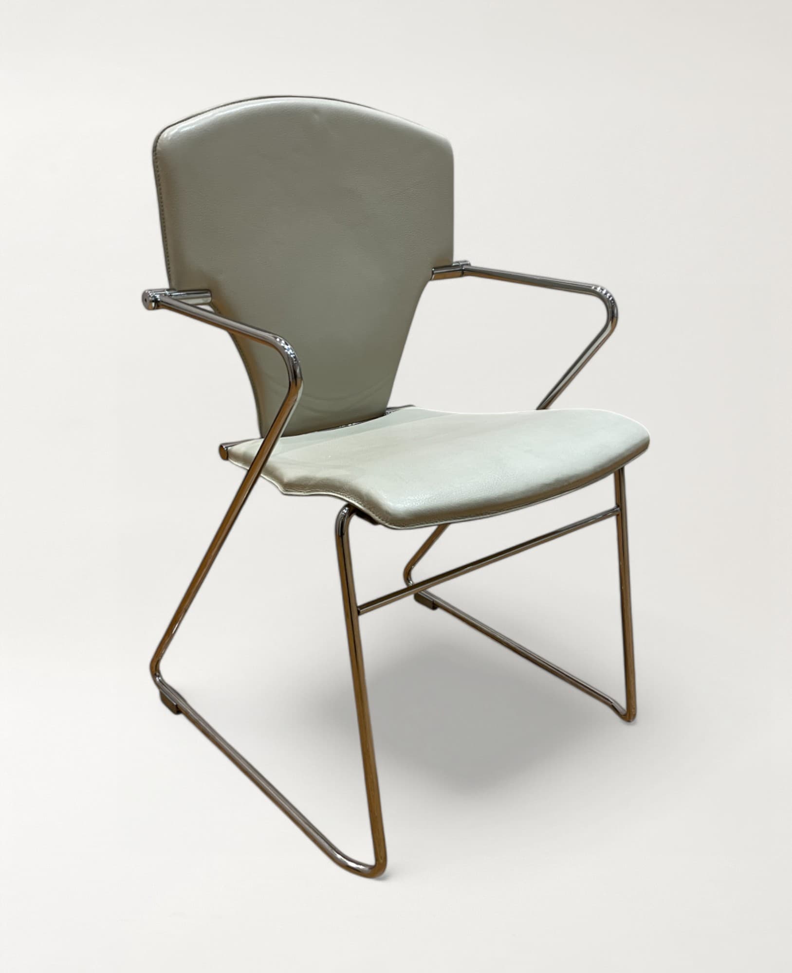 Stua Egoa Stoel van Josep Mora in beige leer-1