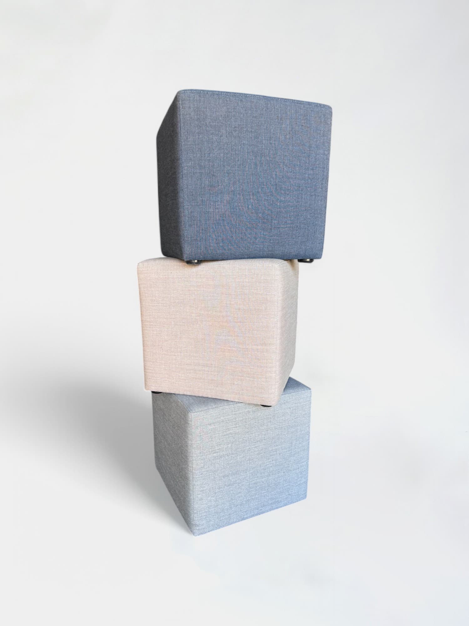 Pouf carré gris clair-2