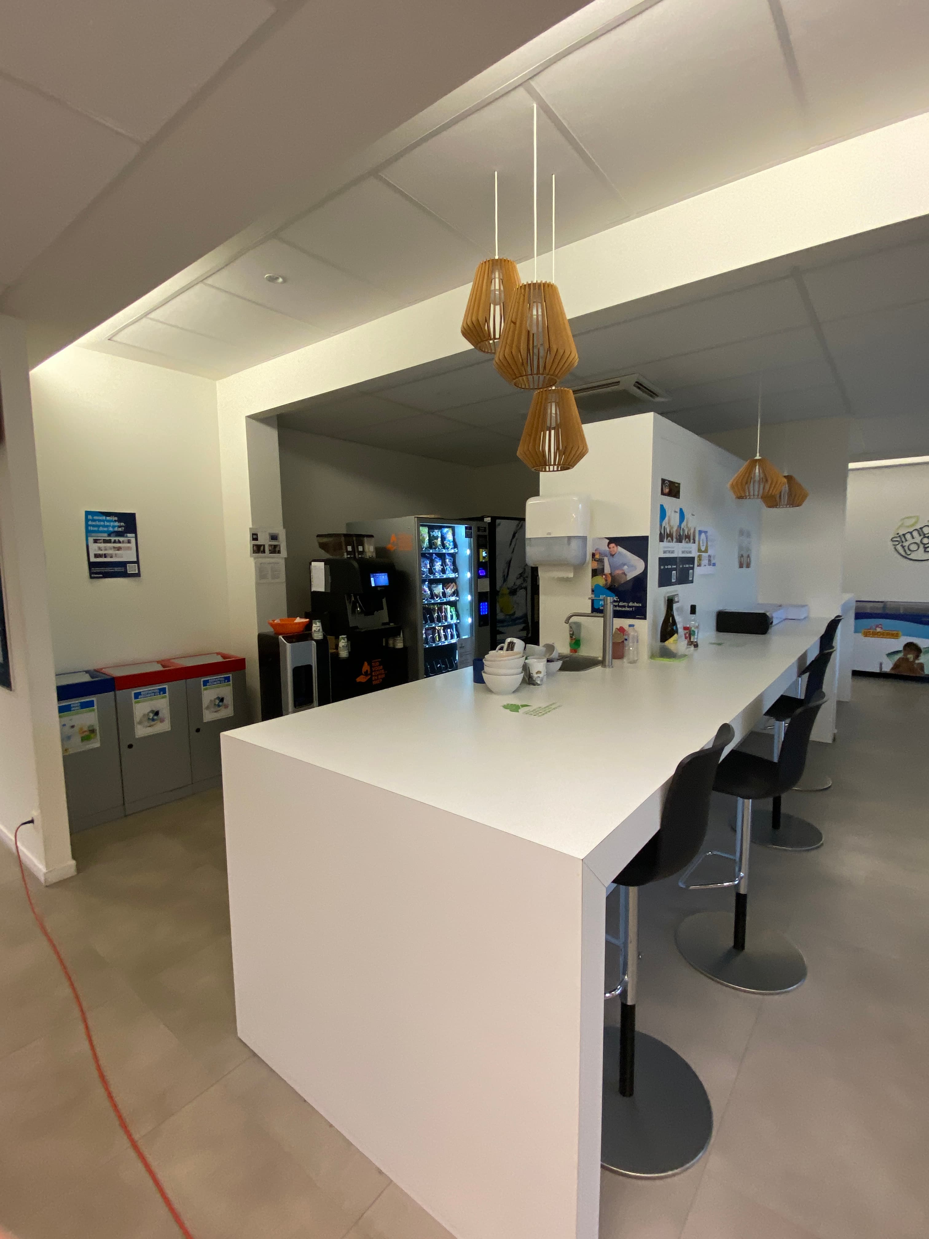 300cm Witte hoge tafel-1