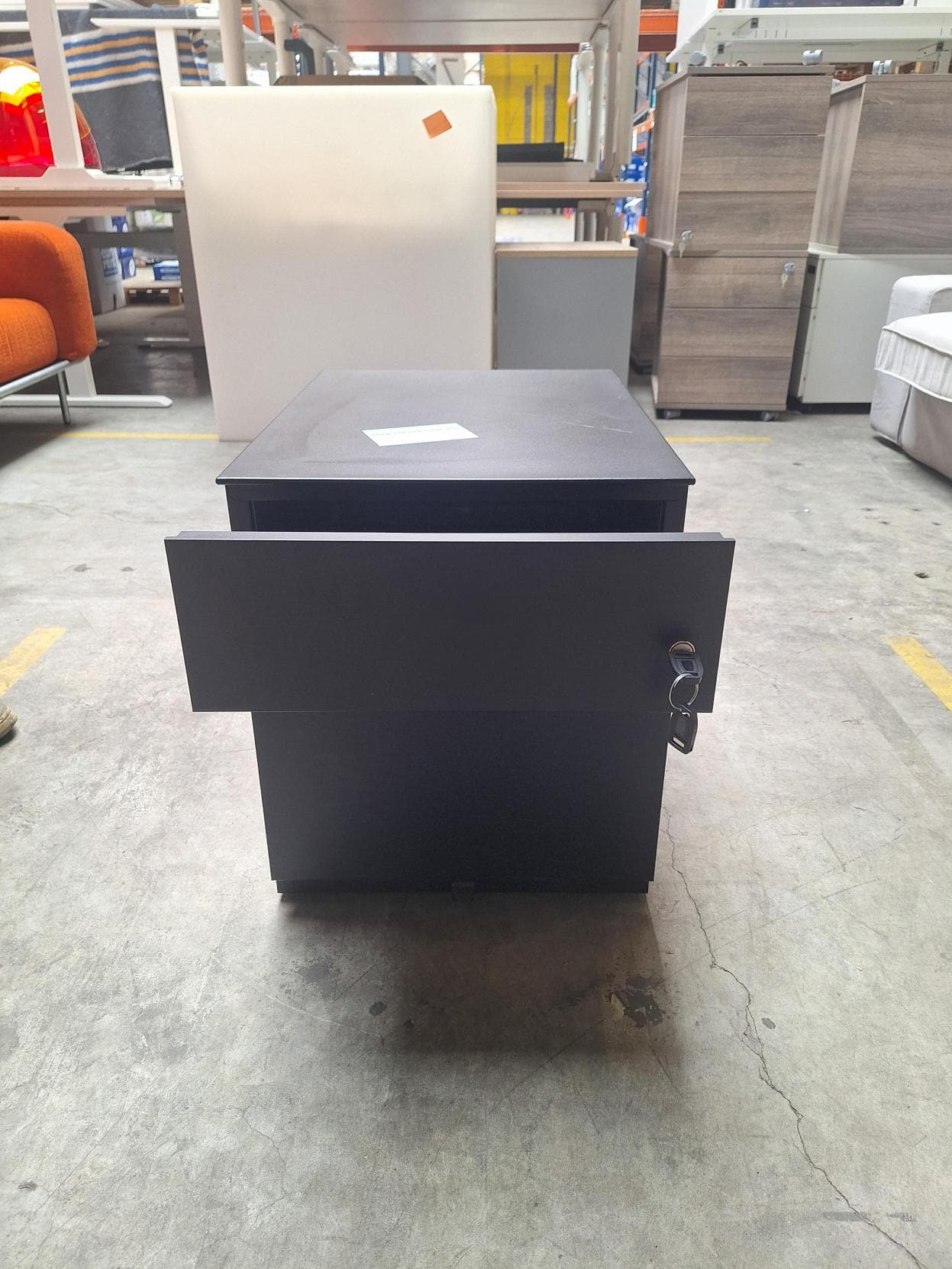 Black drawer unit on wheels-1