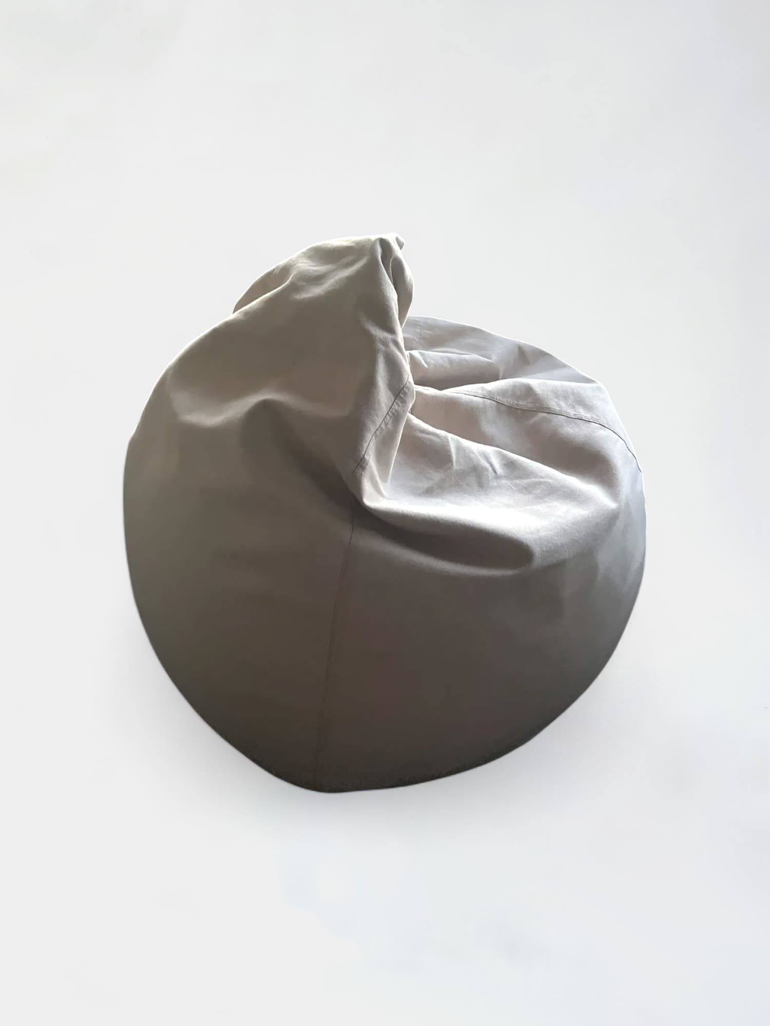 Witte bolpoef