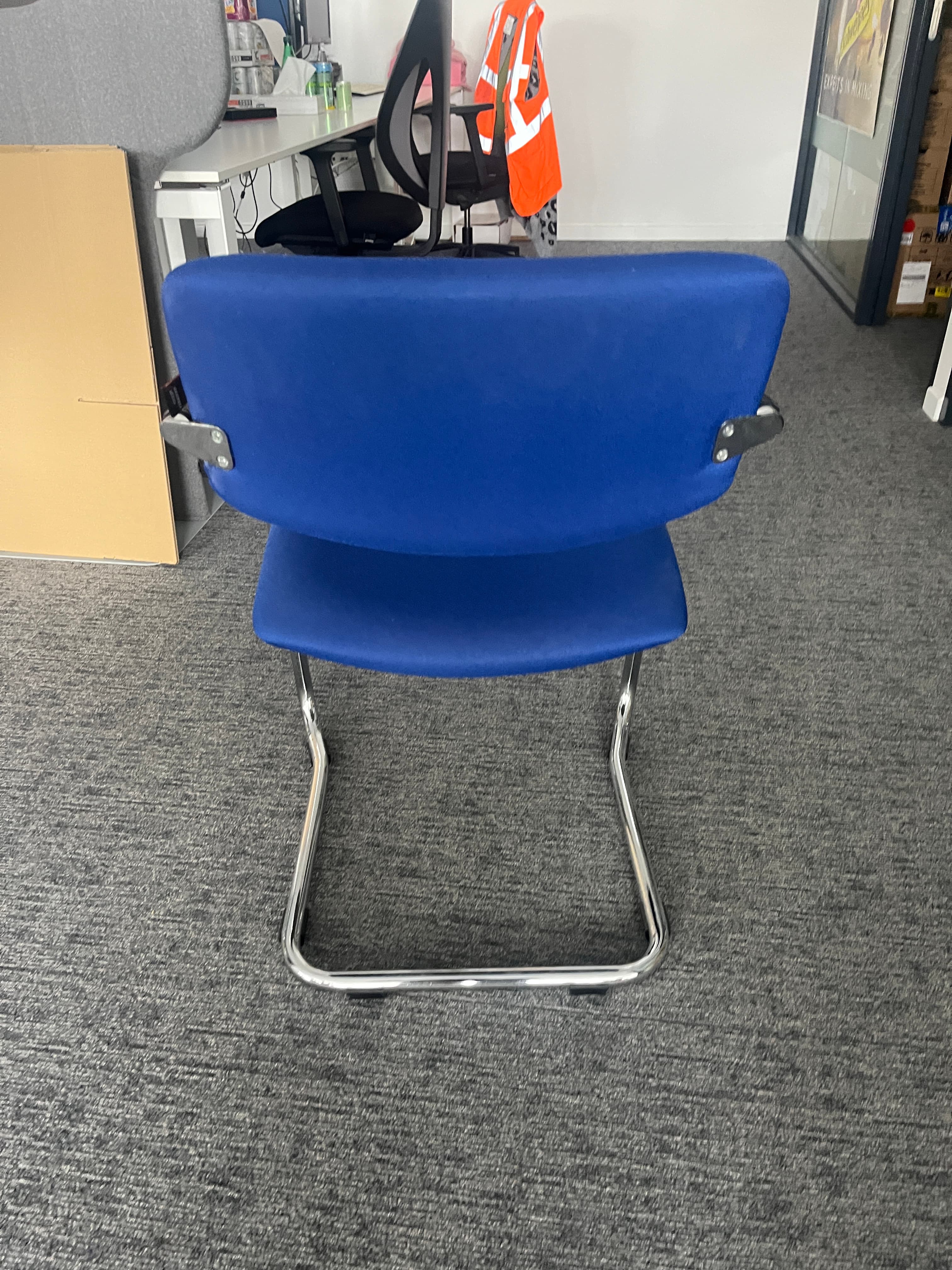 Blue navy meeting chair with armrests-3