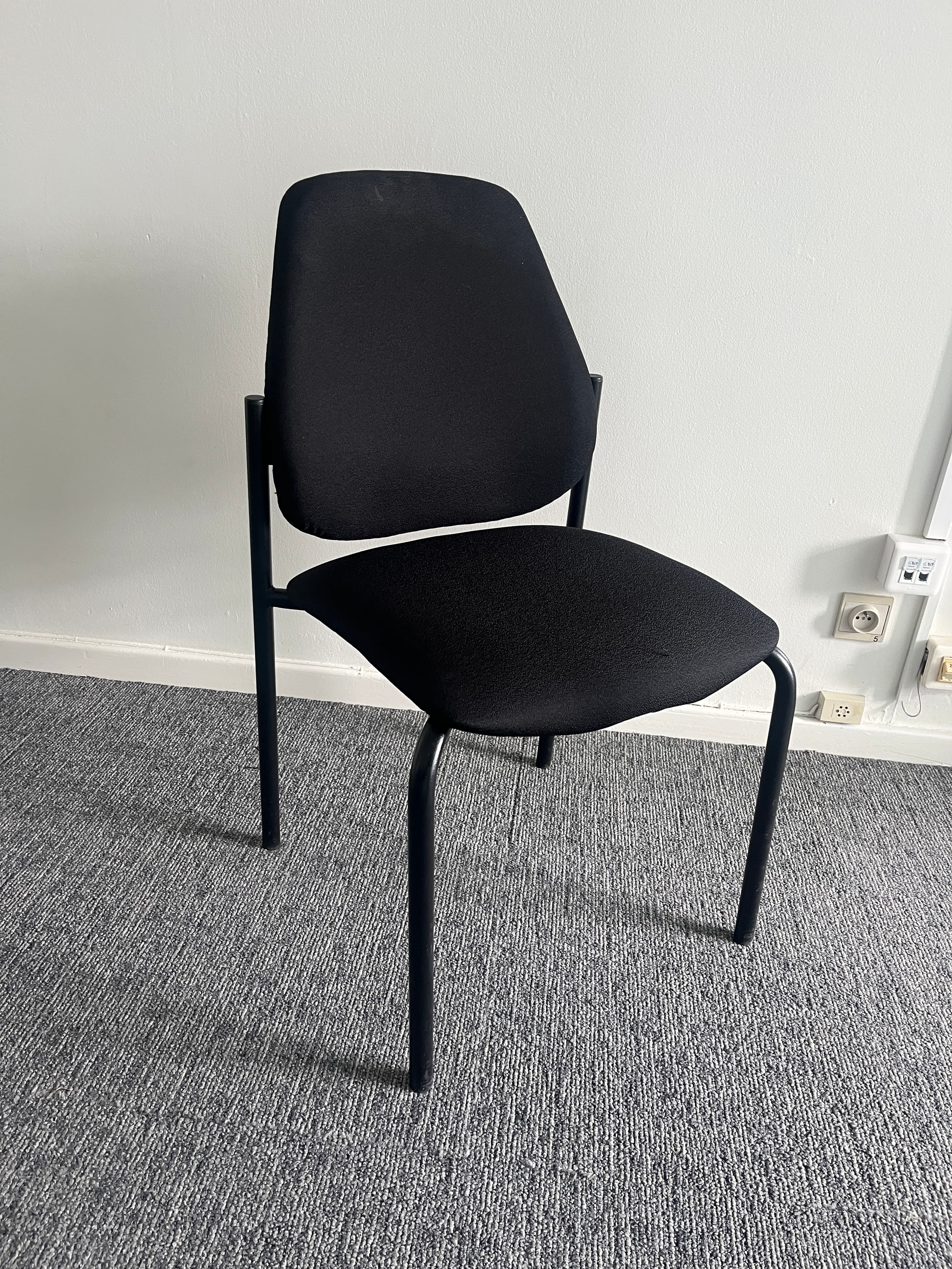 Black fabric meeting chair without armrests-5